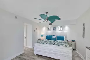 5420 N Ocean Dr, Singer Island, FL 33404 - Photo 14