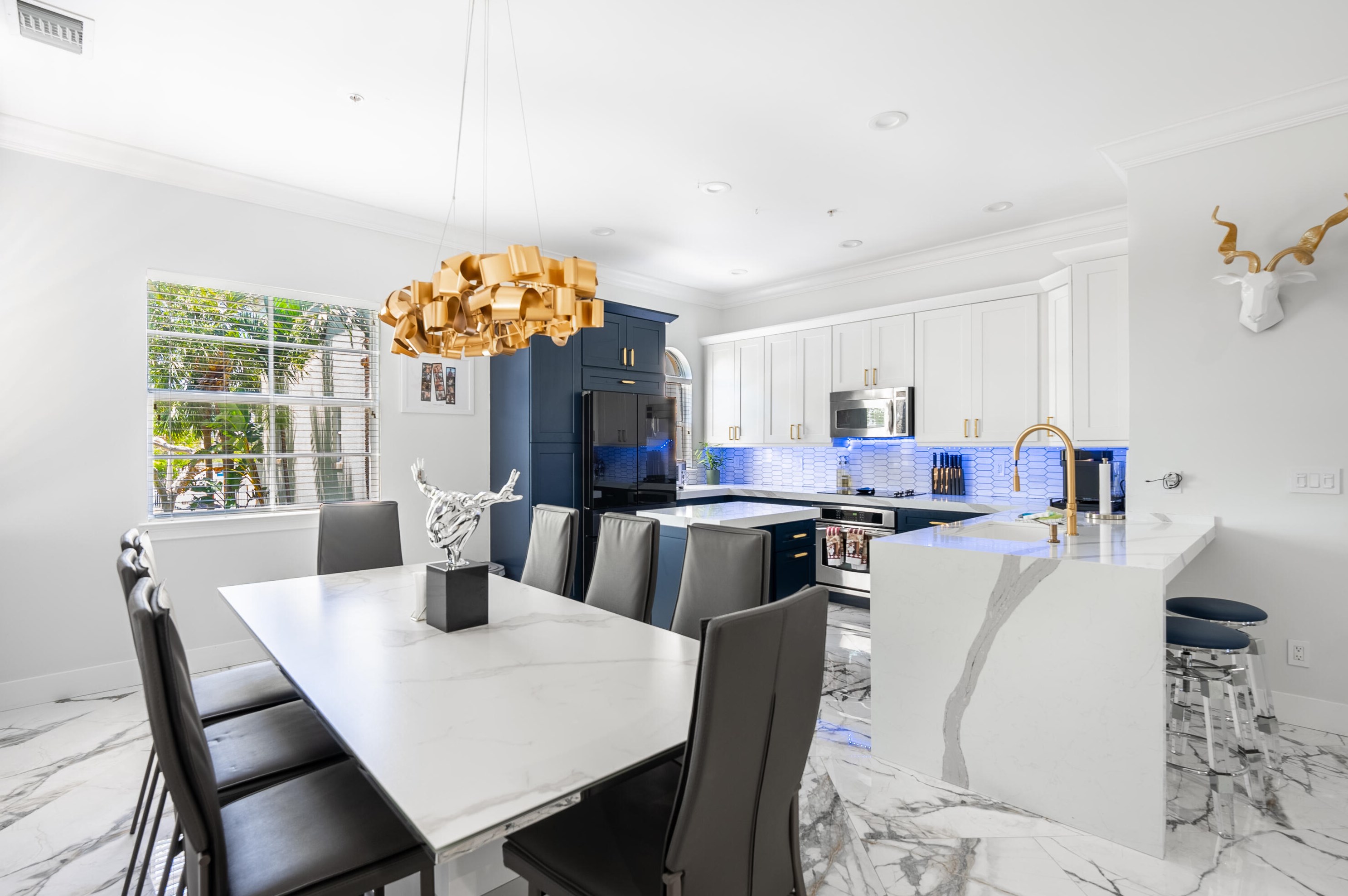 15 Via Floresta Dr, Boca Raton FL 33487-1579 exterior