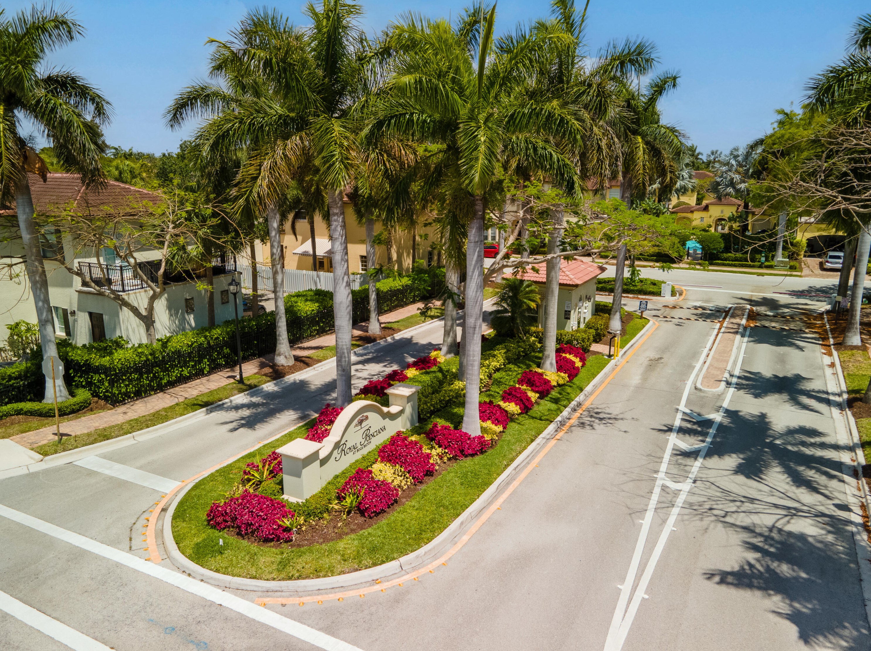 15 Via Floresta Dr, Boca Raton FL 33487-1579 exterior