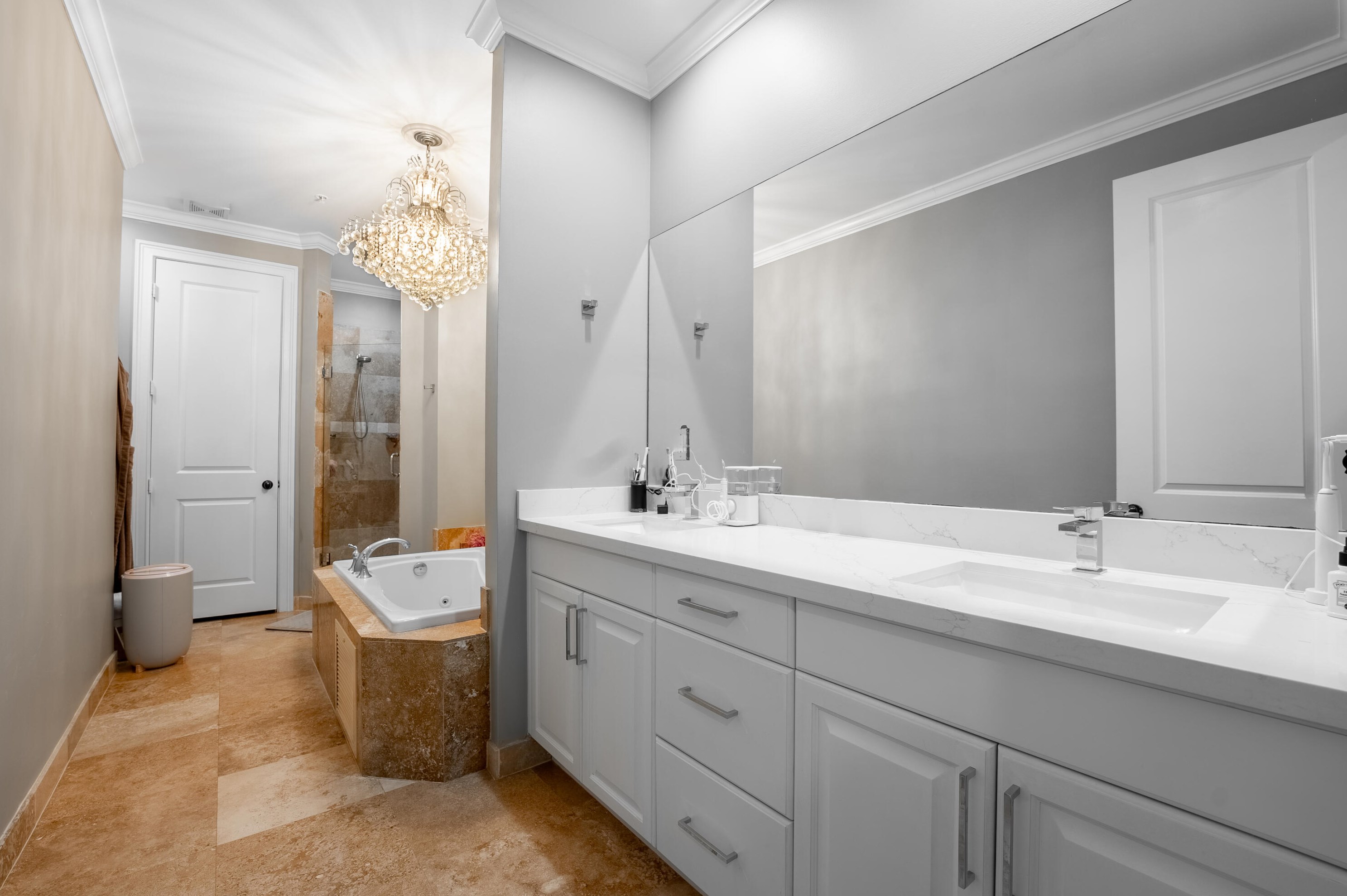 15 Via Floresta Dr, Boca Raton FL 33487-1579 exterior