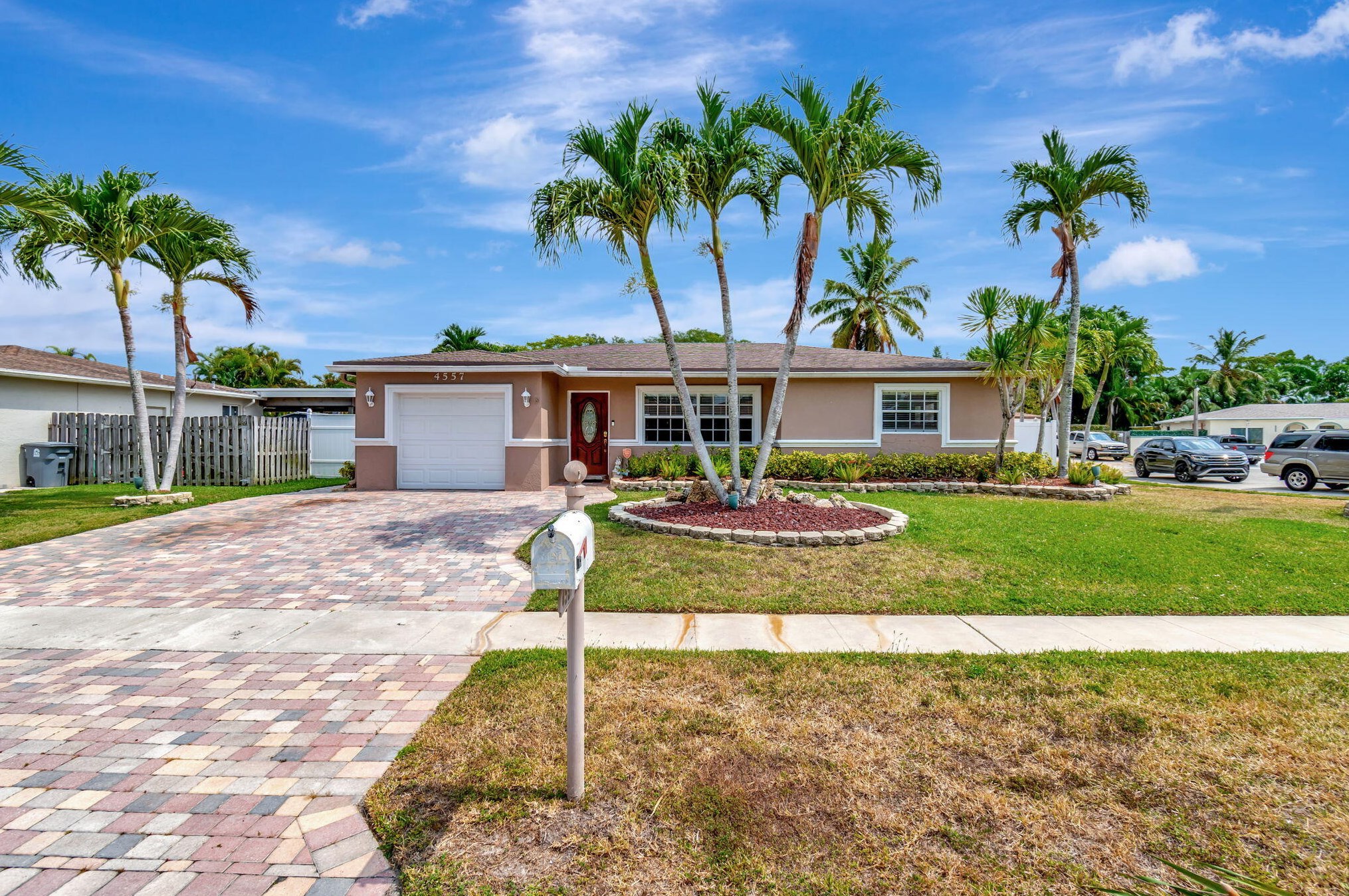 4557 Avalon St, Boca Raton, FL 33428-4118