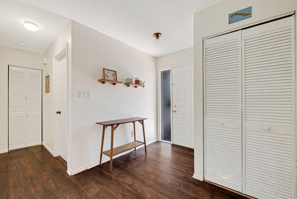 76 Westecunk Dr, West Palm Beach FL  33411-8252 exterior