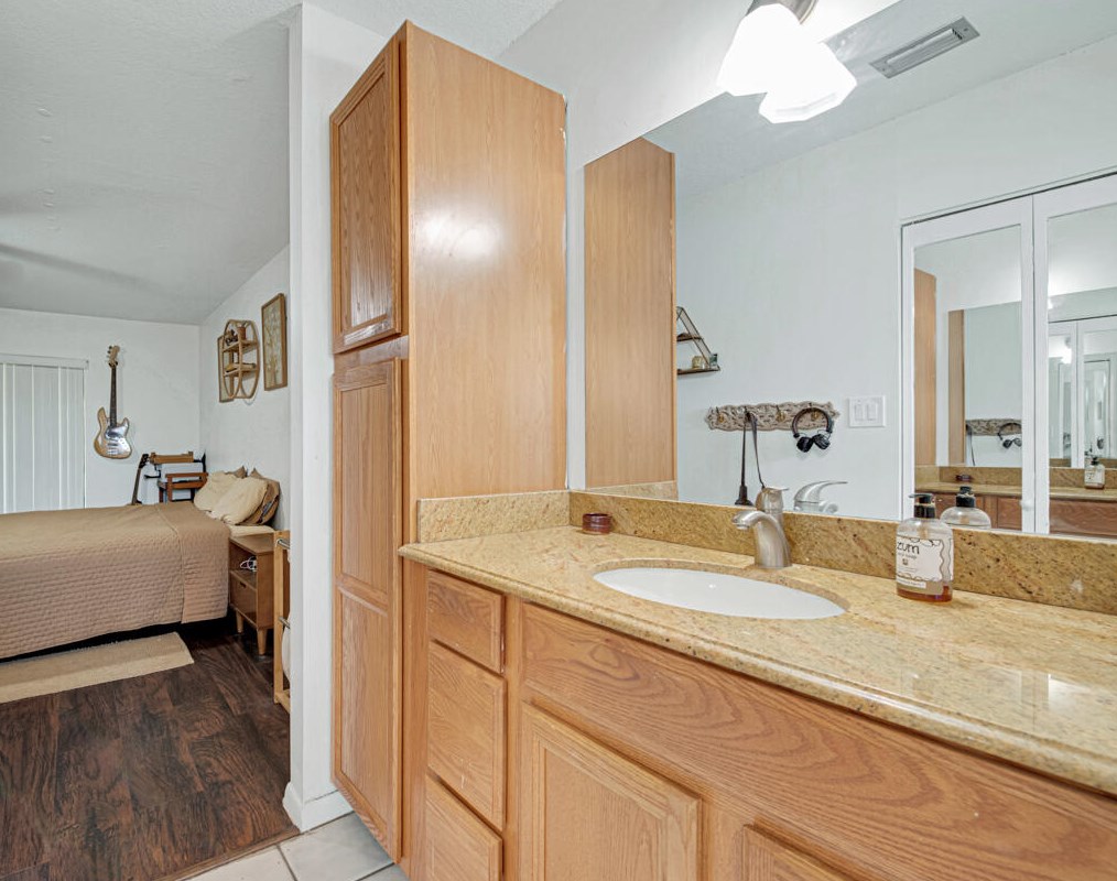 76 Westecunk Dr, West Palm Beach FL  33411-8252 exterior