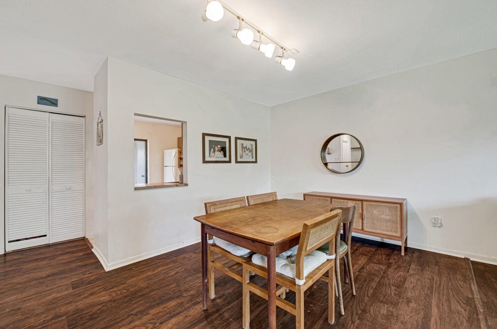 76 Westecunk Dr, West Palm Beach FL  33411-8252 exterior