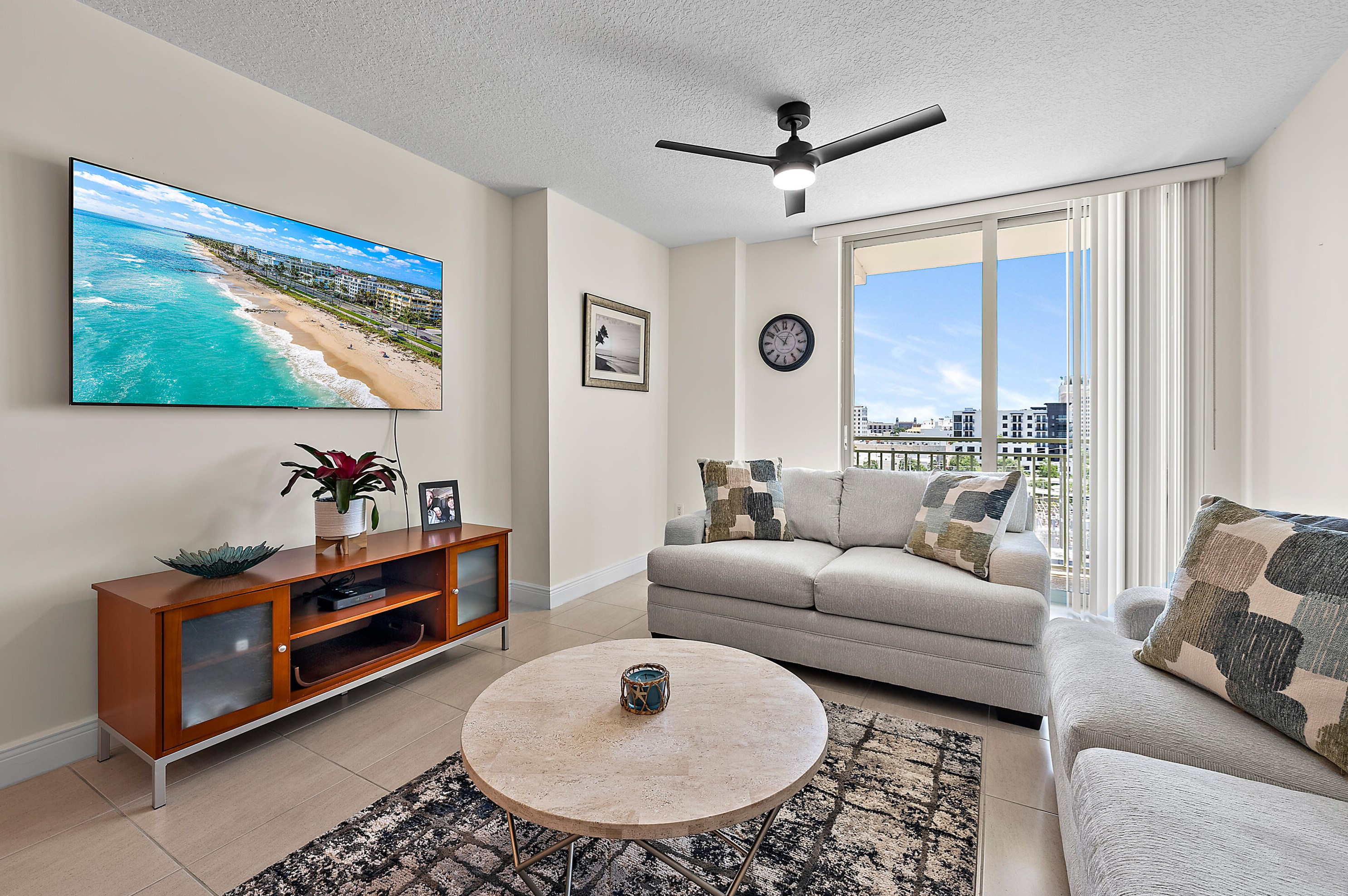 610 Clematis St #620, West Palm Beach, FL 33401