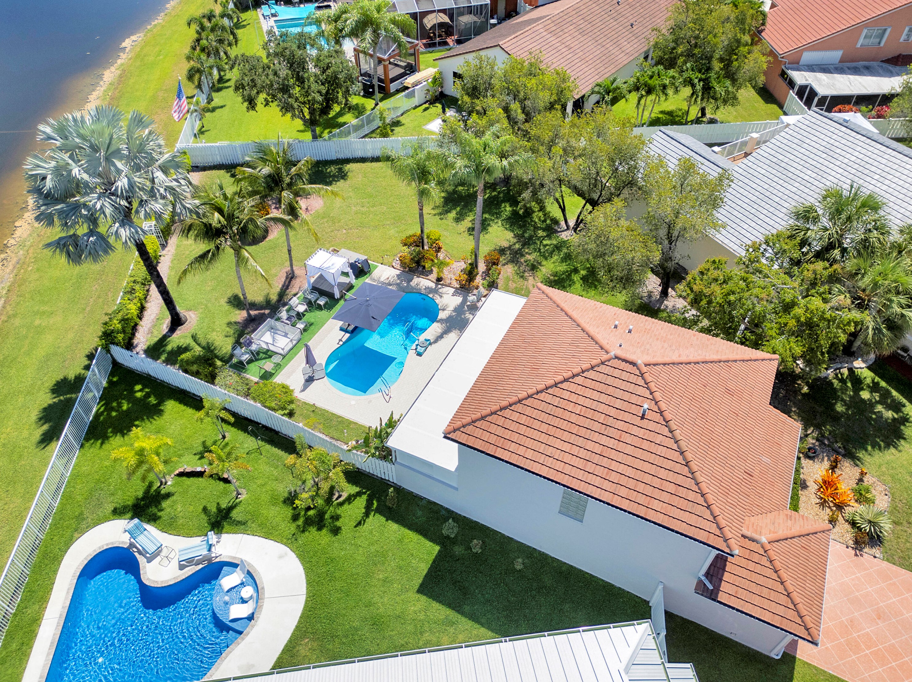 8176 Pelican Harbour Dr, Lake Worth FL  33467-6849 exterior