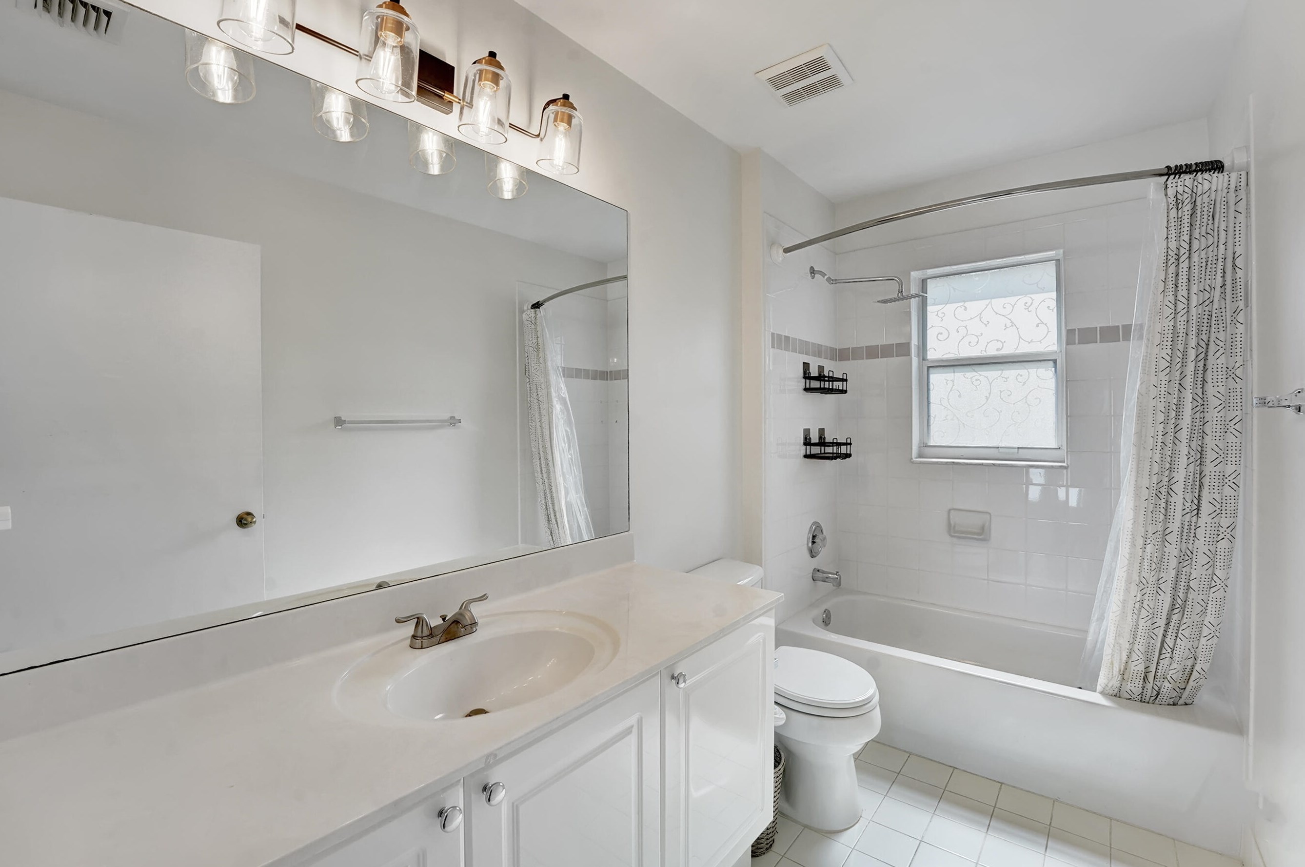 8176 Pelican Harbour Dr, Lake Worth FL  33467-6849 exterior