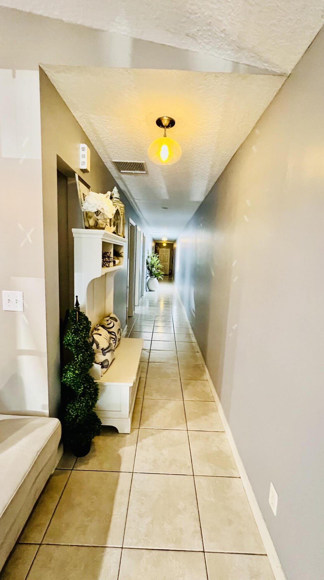 622 D St, Lake Worth FL  33460-2835 exterior