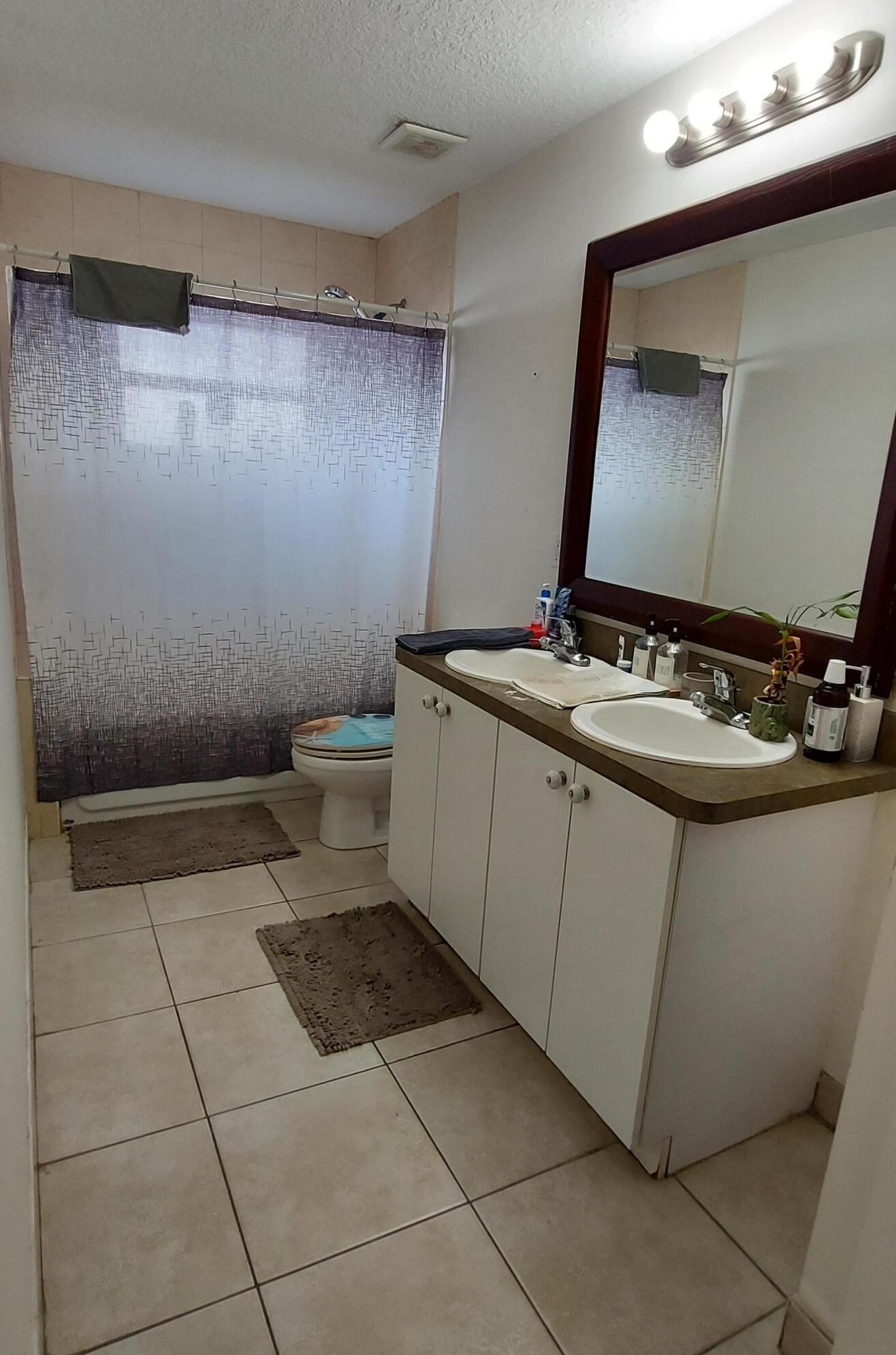 622 D St, Lake Worth FL  33460-2835 exterior