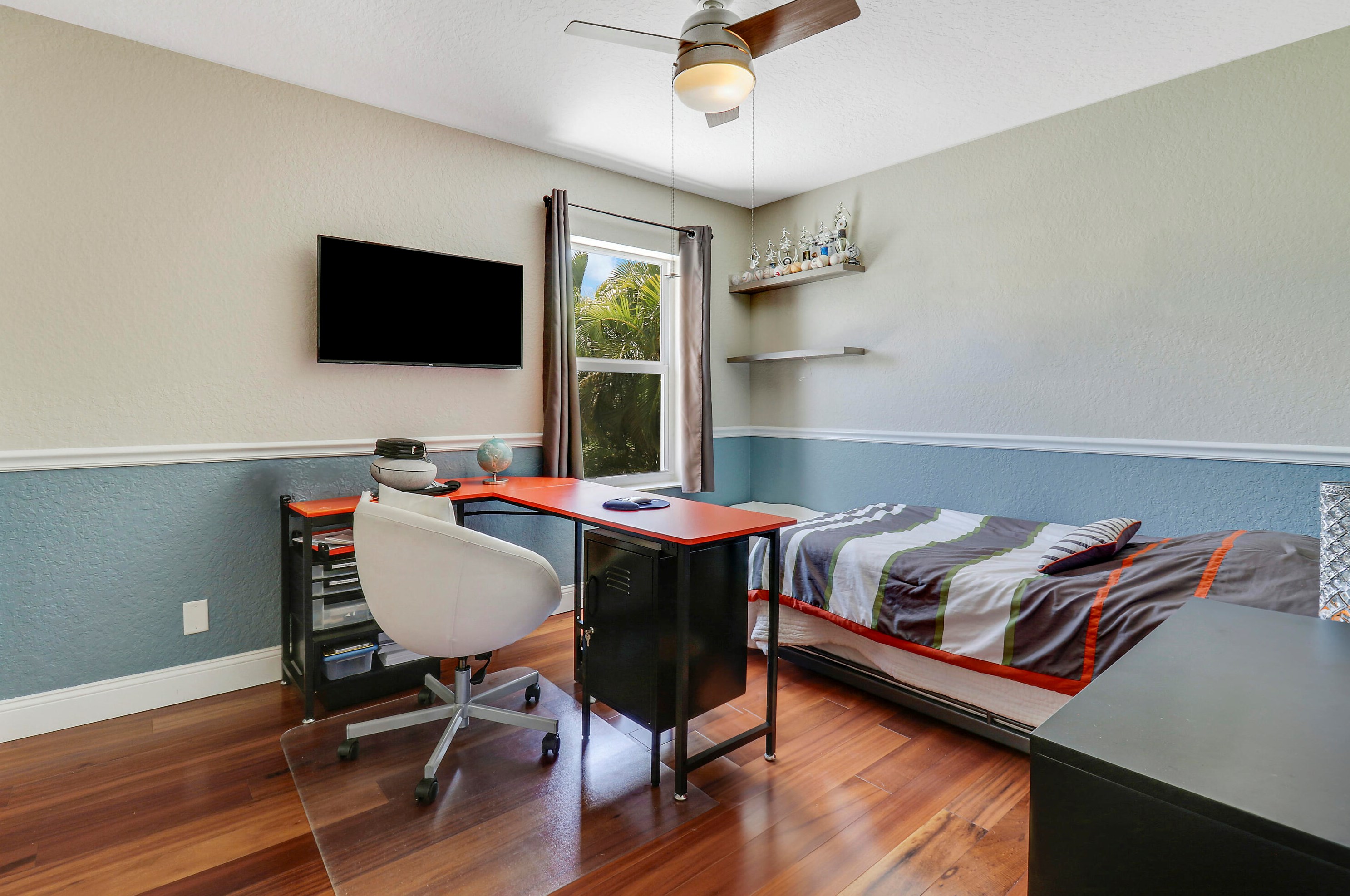 15138 Newquay Ct, West Palm Beach FL  33414-8371 exterior