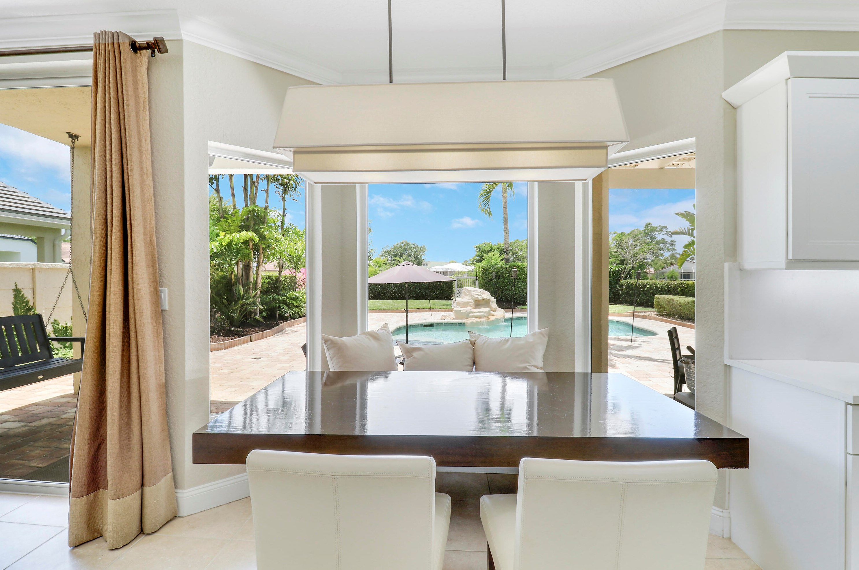 15138 Newquay Ct, West Palm Beach FL  33414-8371 exterior