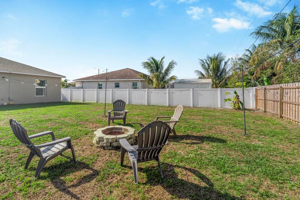 3462 San Giorgio St, Fort Pierce FL 34953-3774 exterior