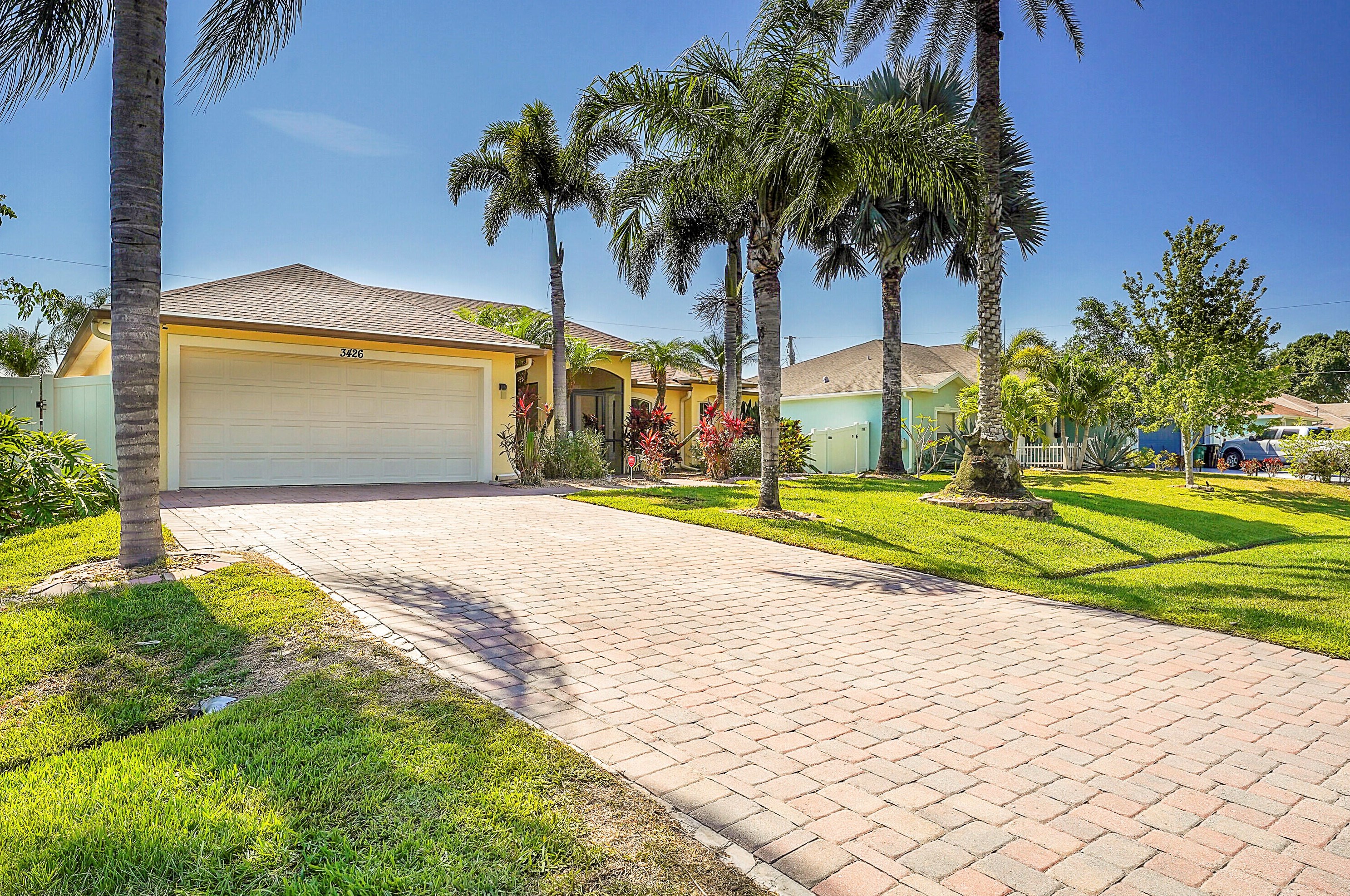 3426 Funtuna St, Fort Pierce, FL 34953-4634