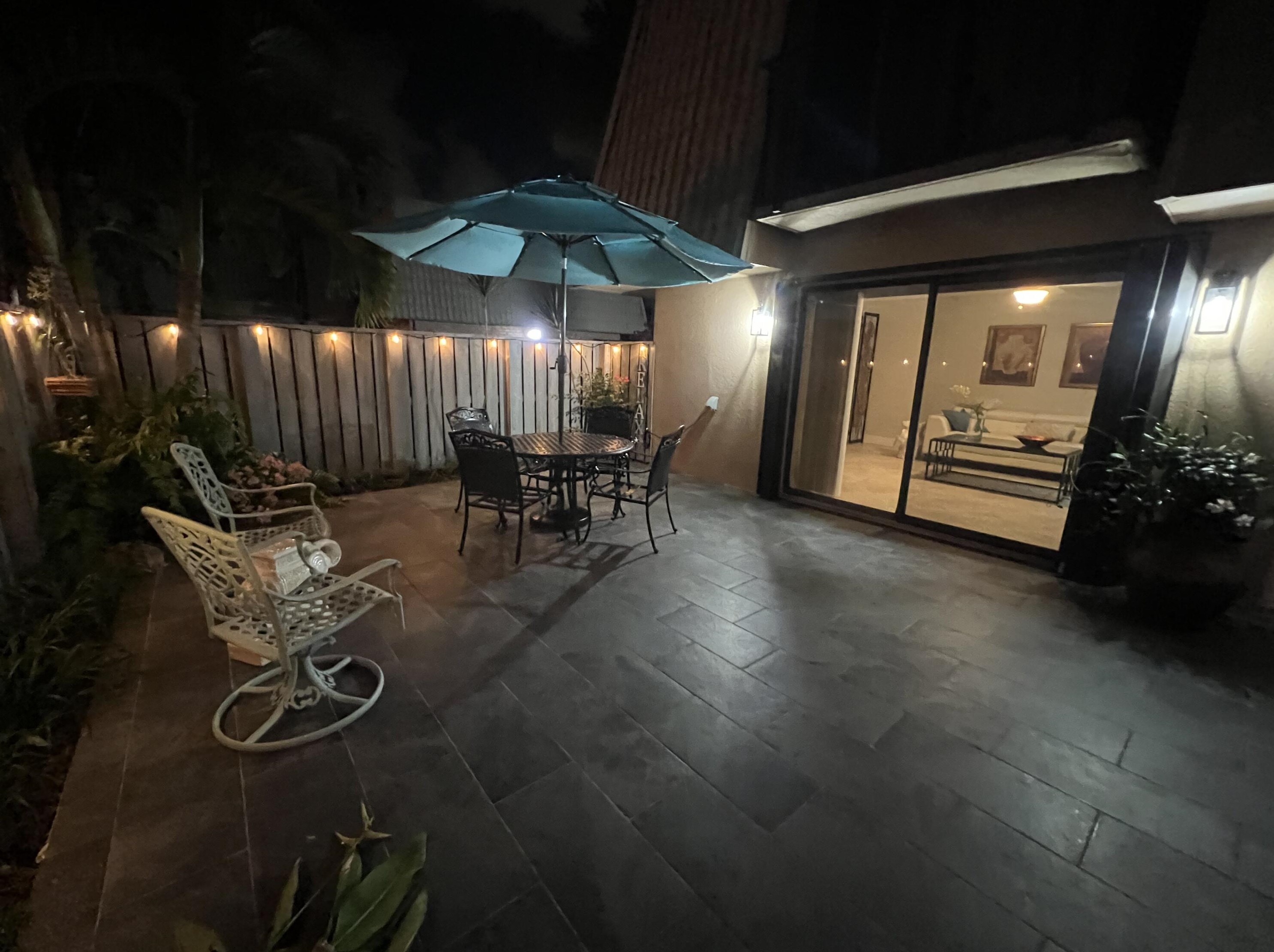 5526 55th Way, West Palm Beach, FL 33409-7110