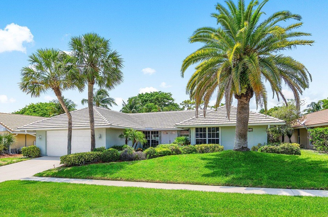 6011 Glenbrook Dr, Boca Raton, FL 33433-5262