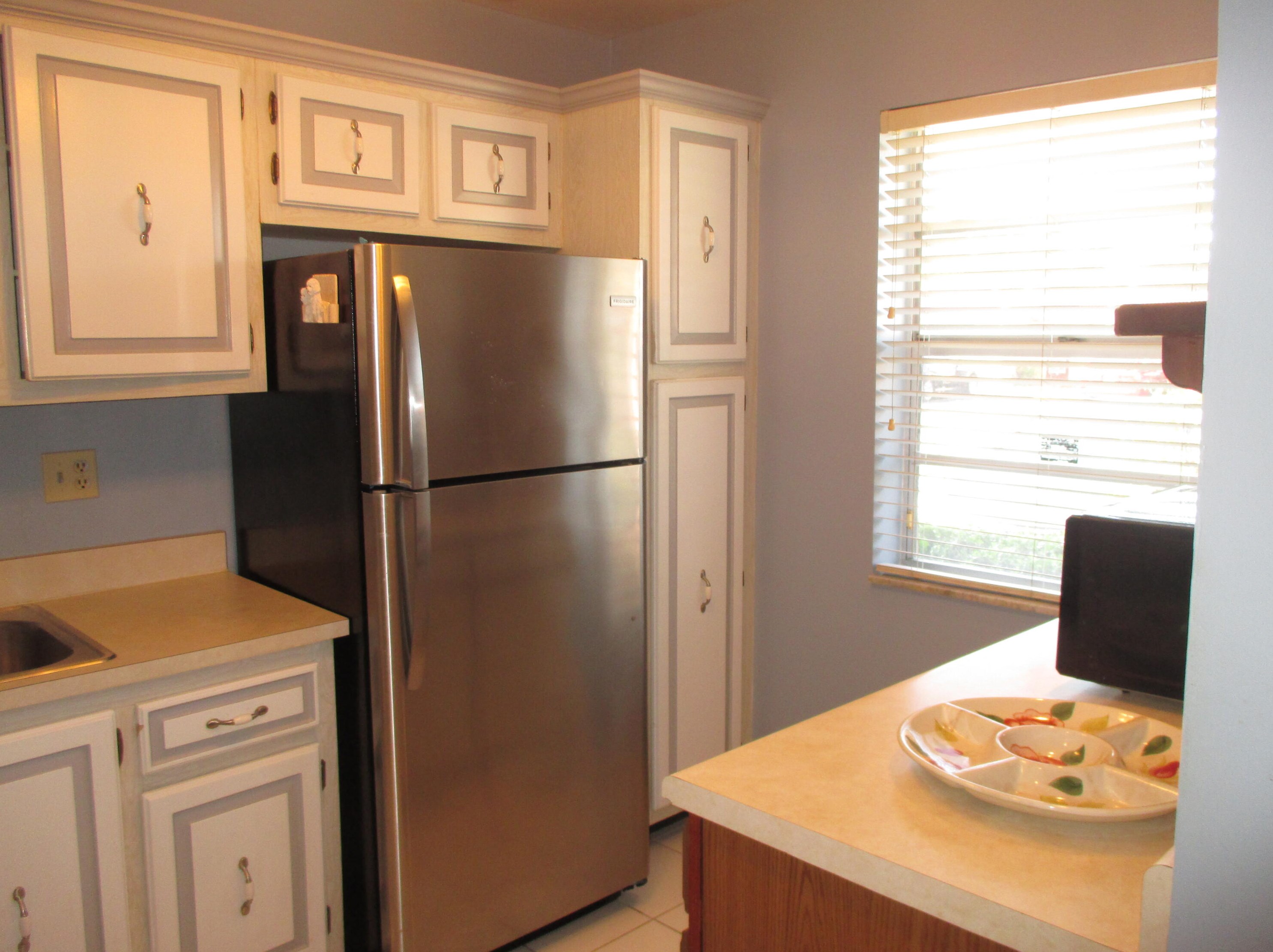 159 Lake Barbara Dr, West Palm Beach, FL 33411-2452