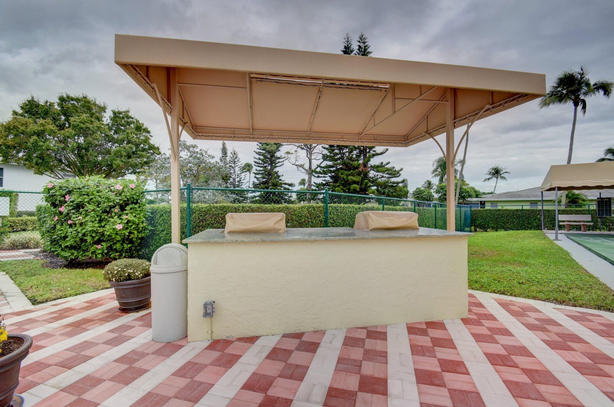 1150 Boxwood Dr, Delray Beach FL  33445-6143 exterior