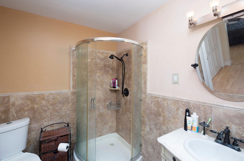 417 Dolores Ave, Fort Pierce FL 34983-1812 exterior