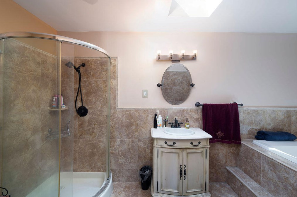 417 Dolores Ave, Fort Pierce FL 34983-1812 exterior