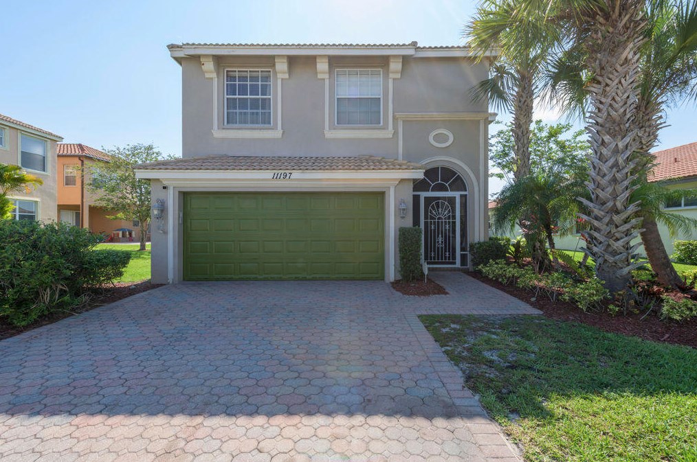 11197 Kingslake Cir, Fort Pierce, FL 34987-2765