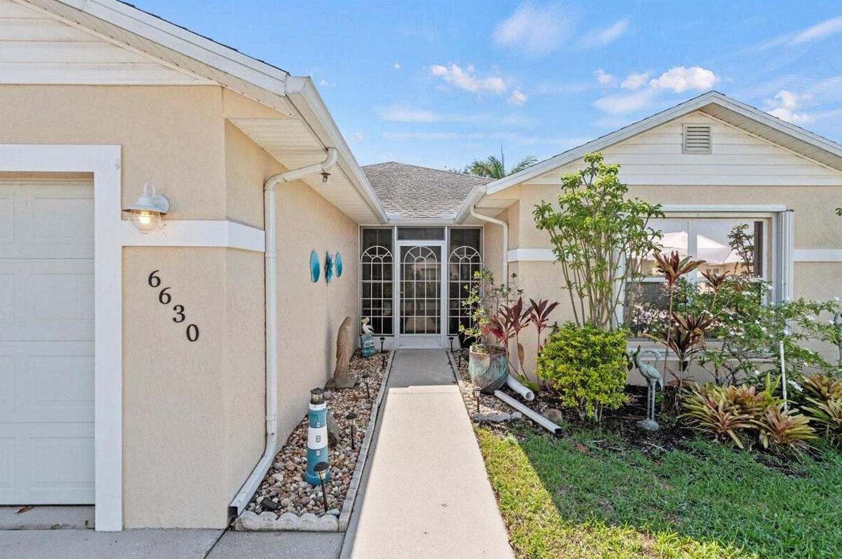6630 Gaviota, Fort Pierce, FL 34951-4358