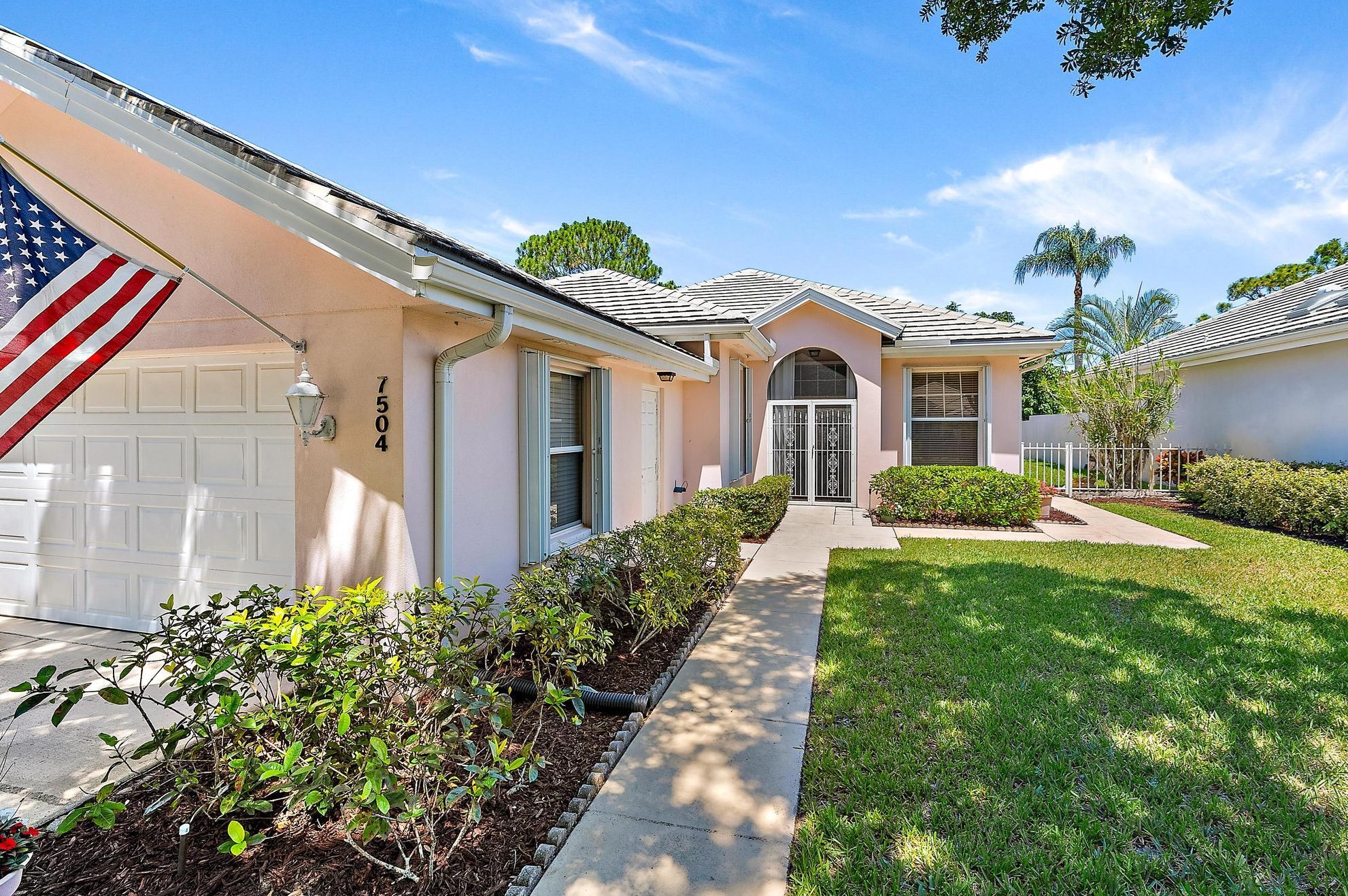 7504 Marsh Fern Ln, Hobe Sound, FL 33455-7842