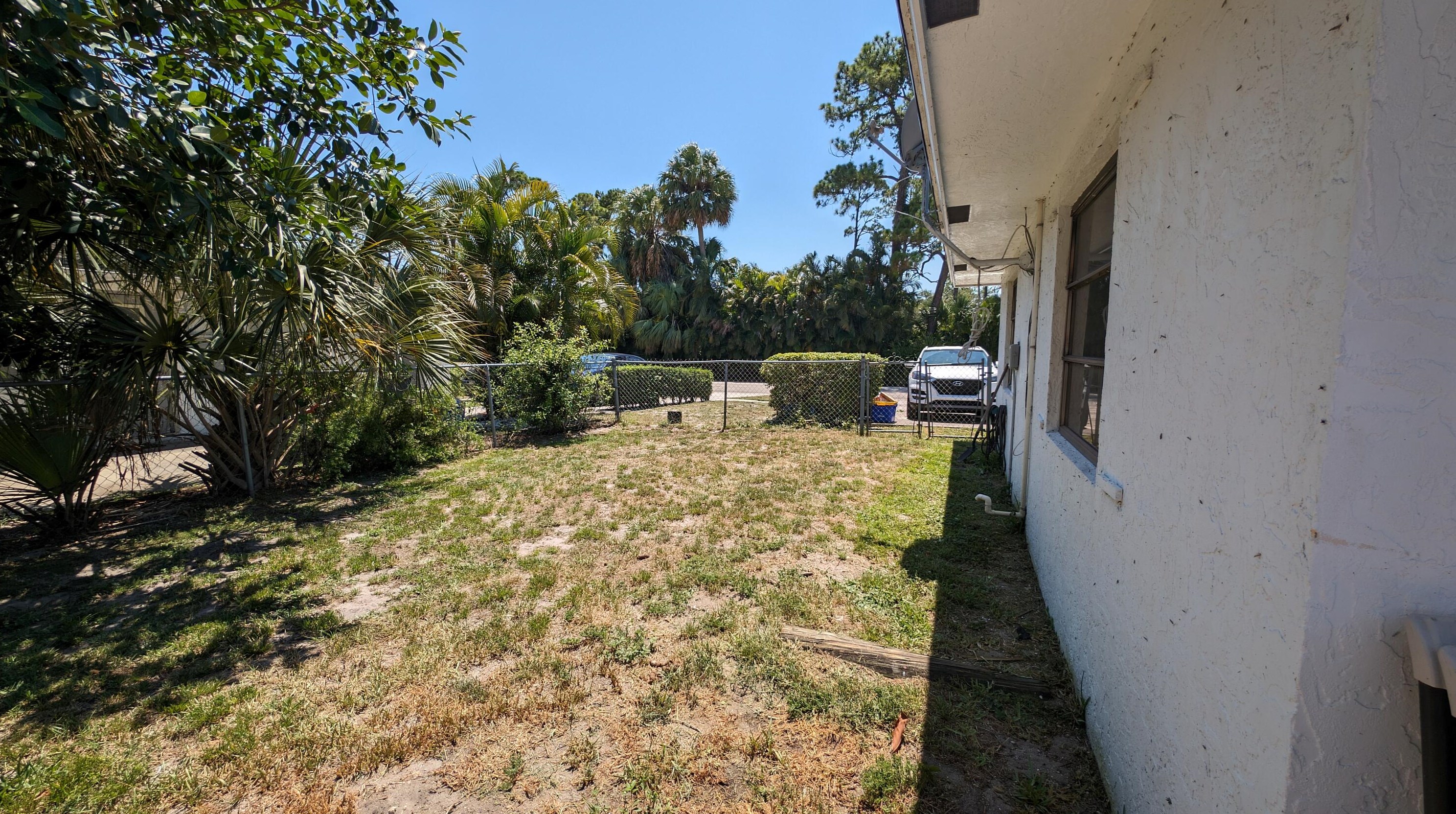 9060 Highland Pines Blvd, West Palm Beach, FL 33418-5713