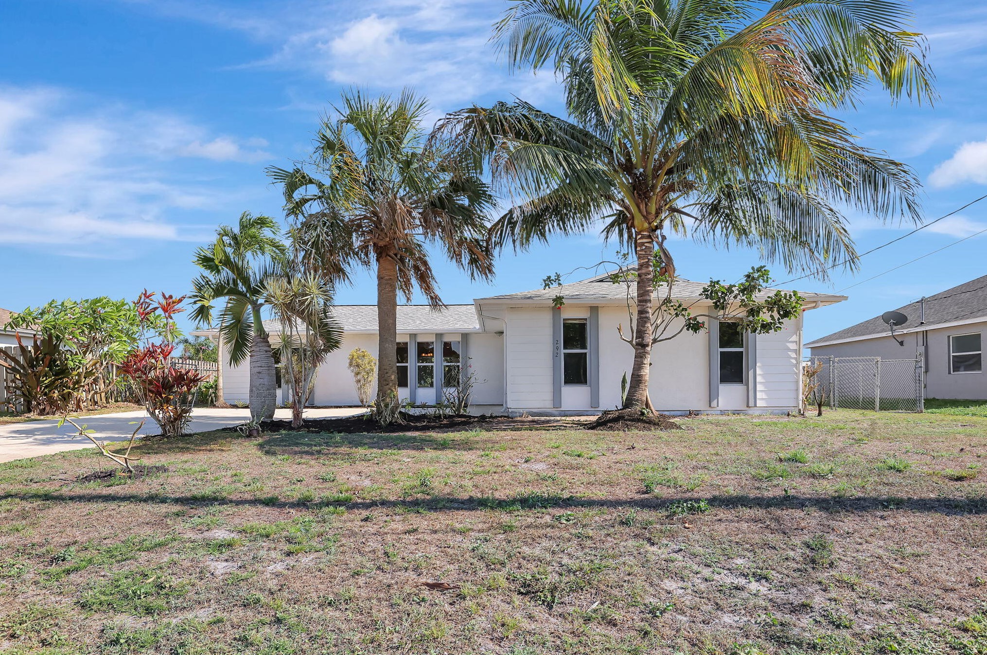 292 Sw Carter Ave, Fort Pierce, FL 34983