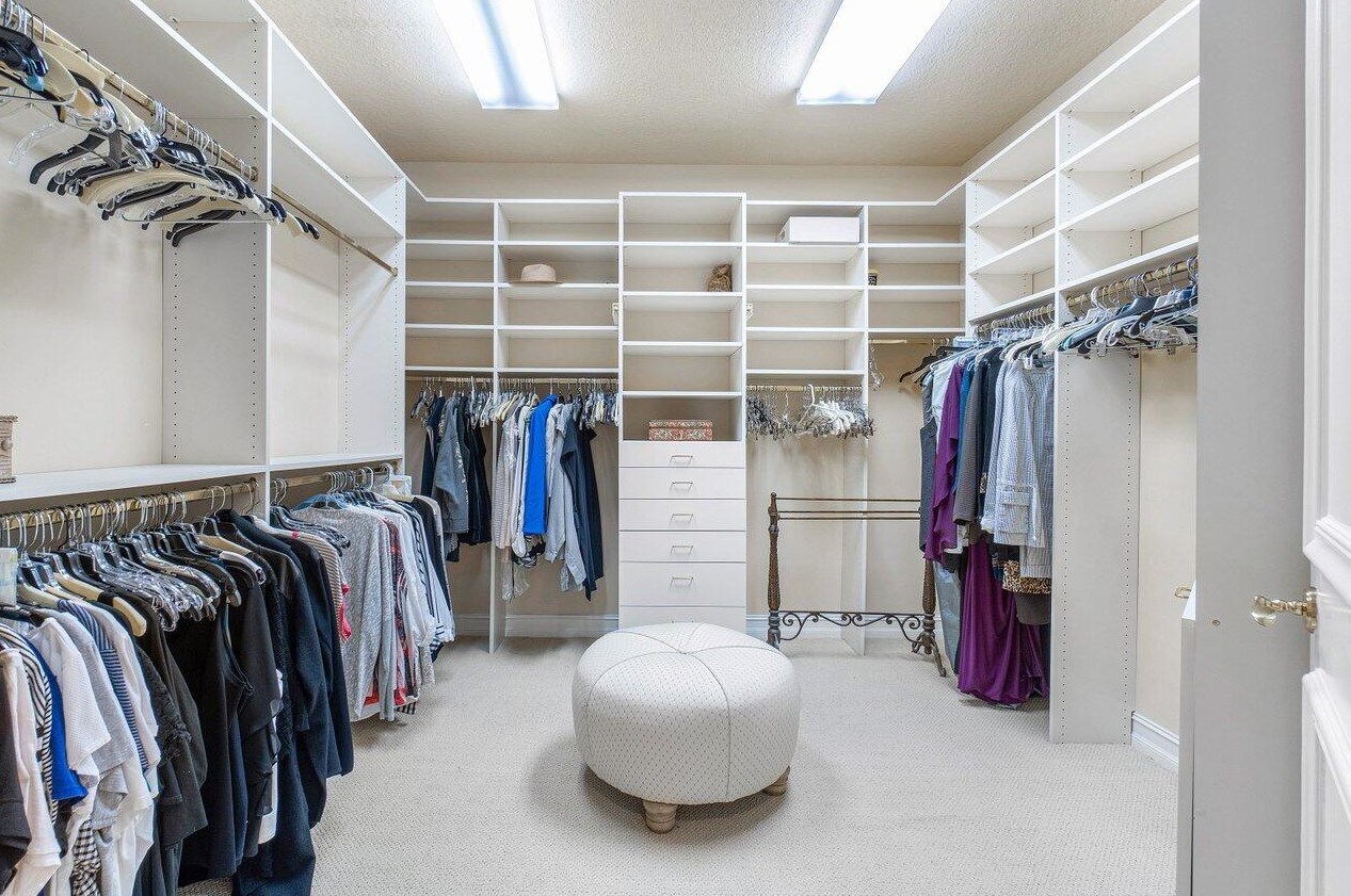 13 Is Dr, Boynton Beach FL 33435-3310 exterior