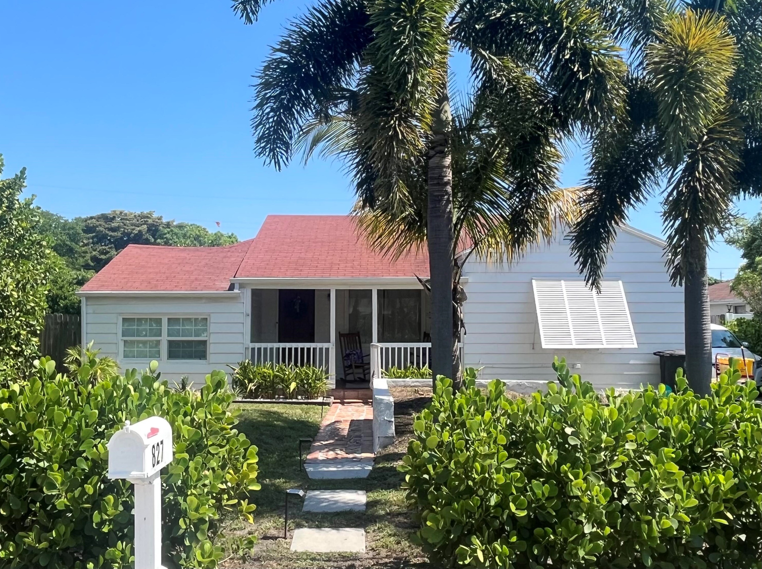 827 Hampton Rd, West Palm Beach, FL 33405-1427
