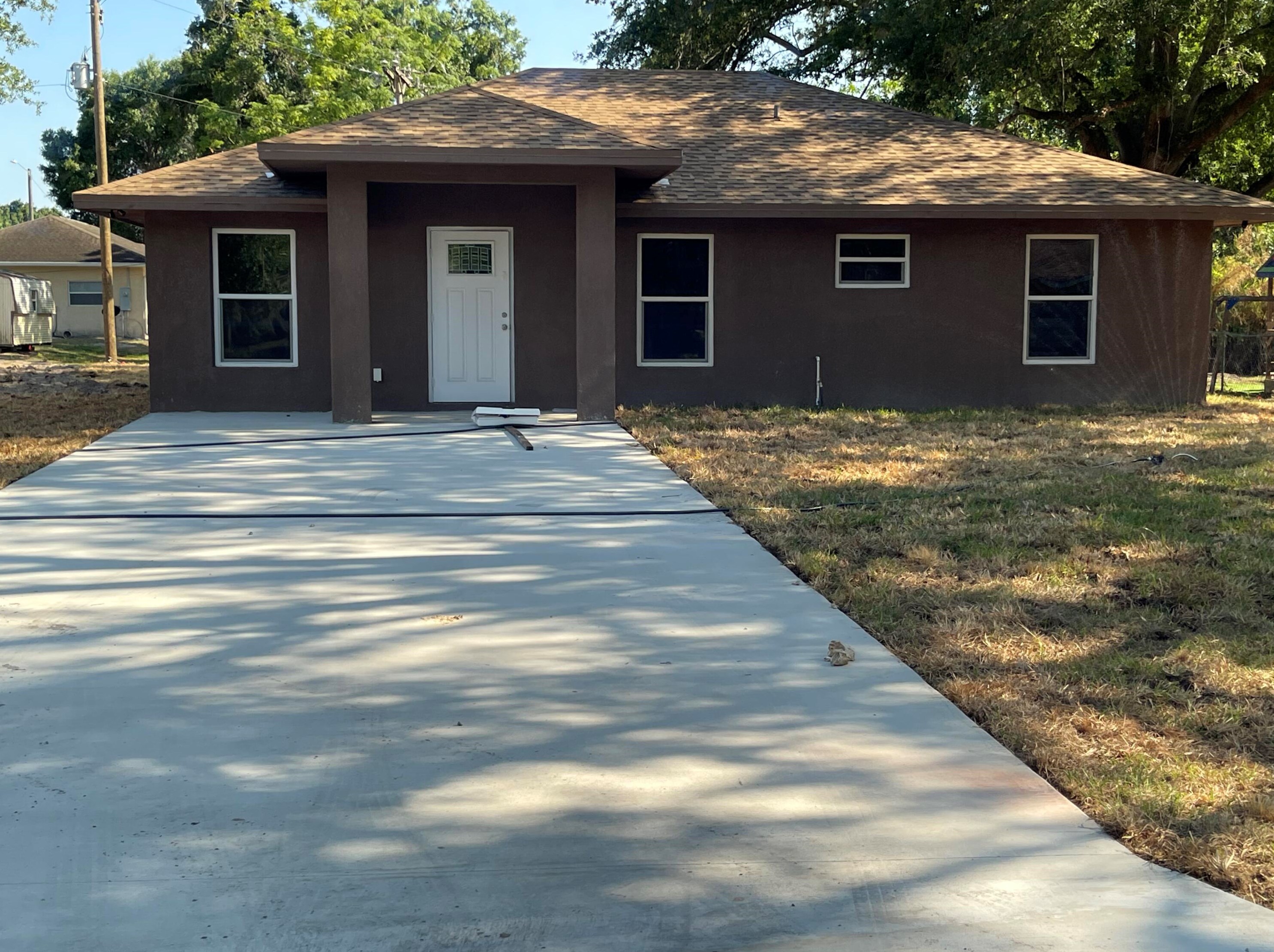 1662 Nw 7th St, Okeechobee, FL 34972