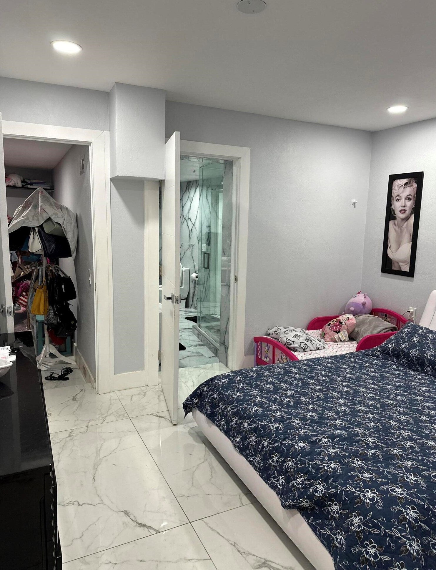 5823 Churchill Cir, West Palm Beach FL  33405-3444 exterior