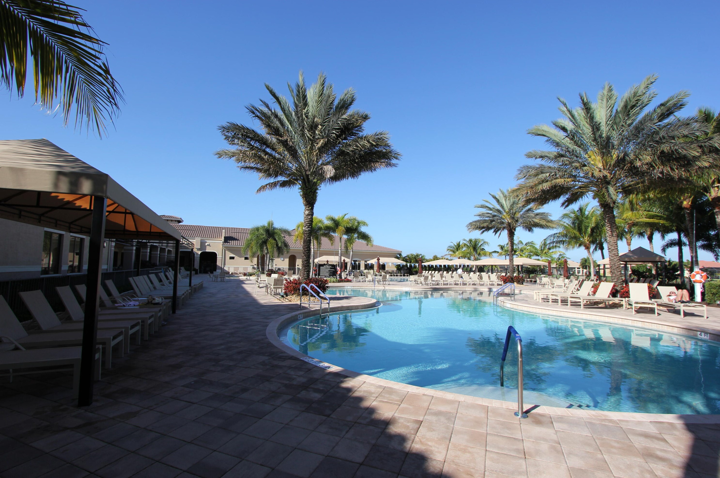 9809 Halston Mnr, Boynton Beach FL  33473-4977 exterior