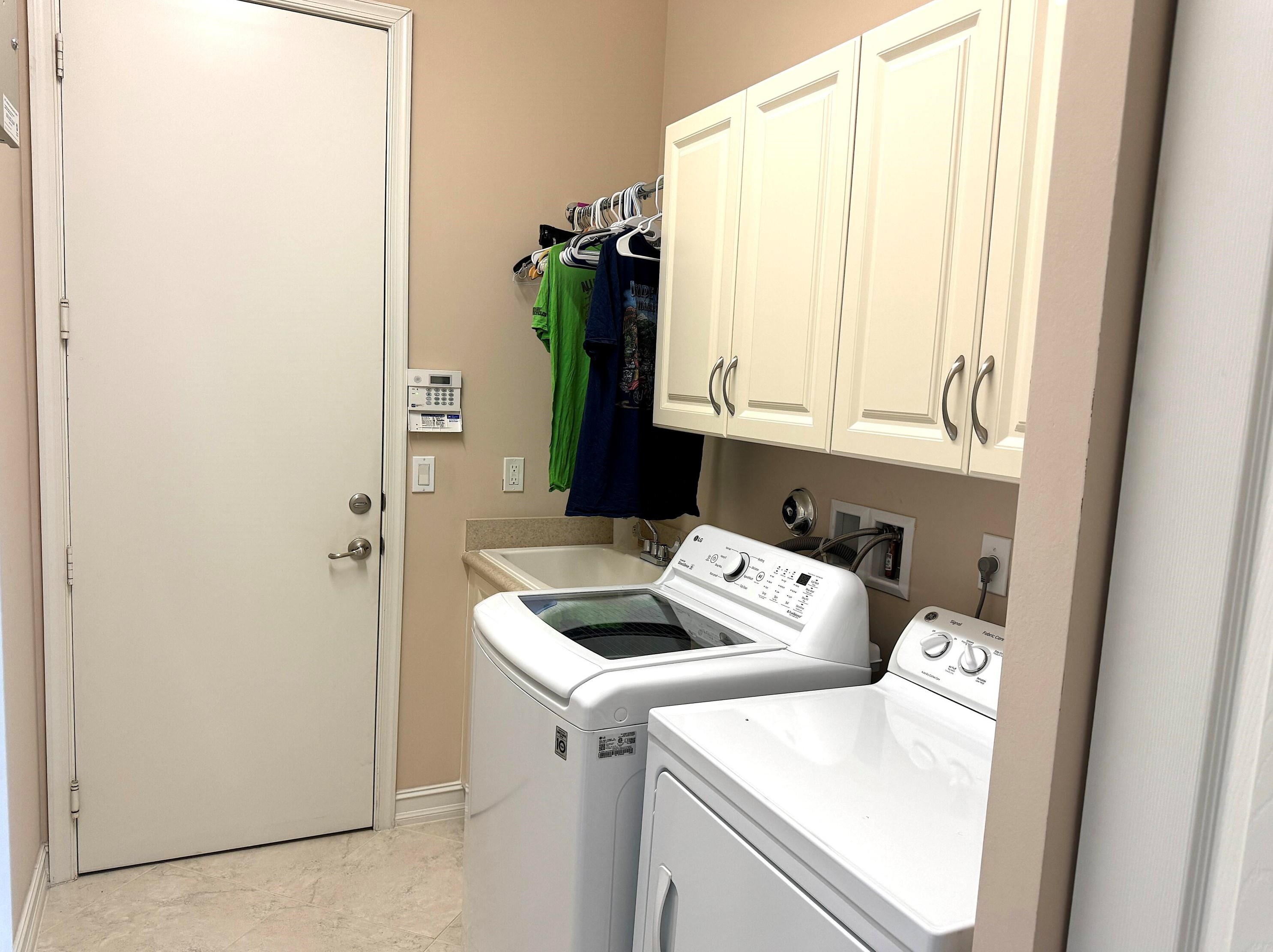 9809 Halston Mnr, Boynton Beach FL  33473-4977 exterior
