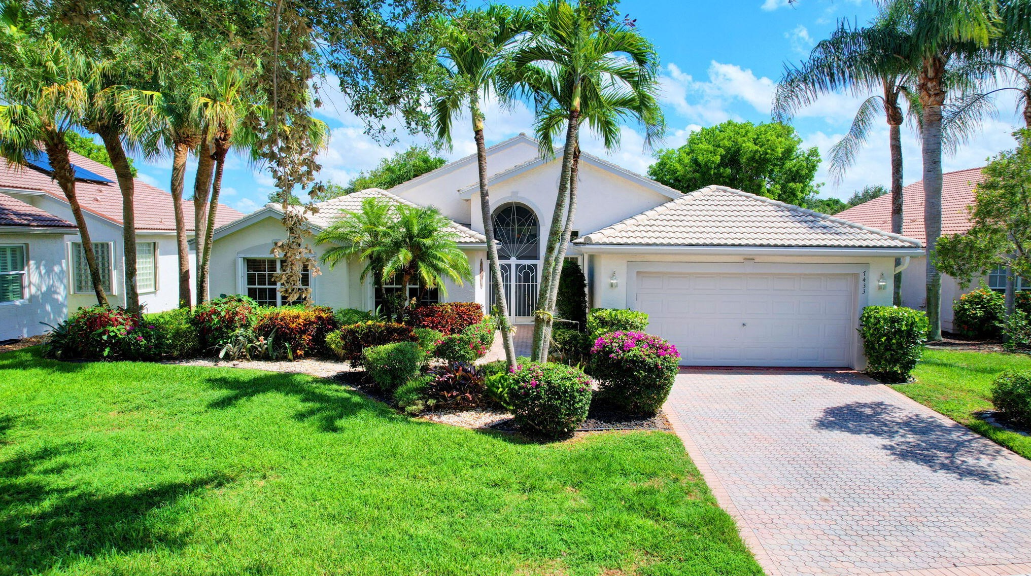 7433 Lahana Cir, Boynton Beach FL 33437-7173 exterior