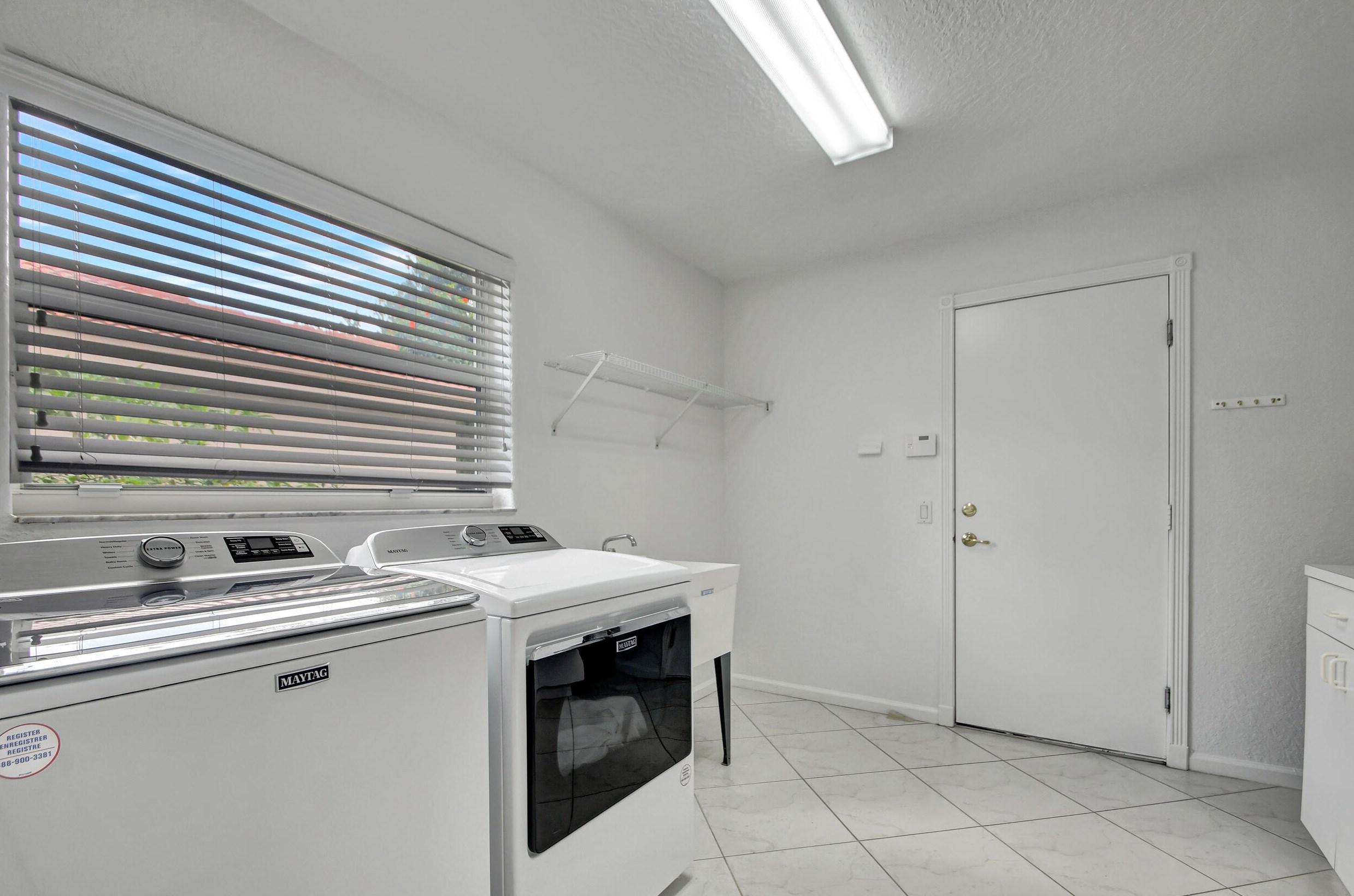 7433 Lahana Cir, Boynton Beach FL 33437-7173 exterior