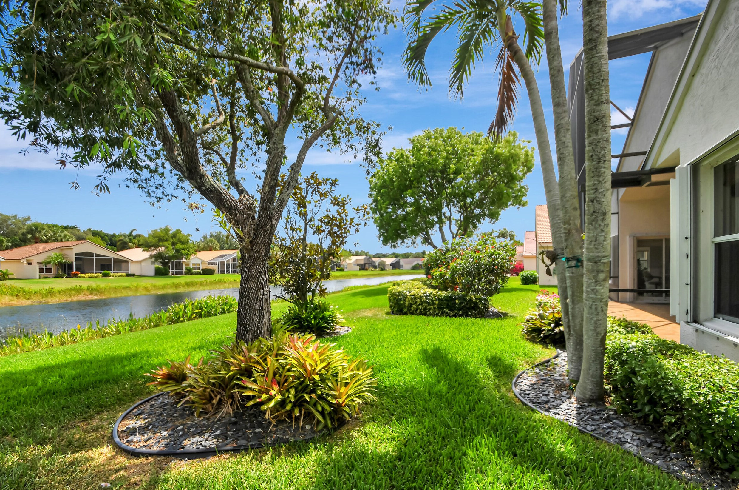 7433 Lahana Cir, Boynton Beach FL 33437-7173 exterior