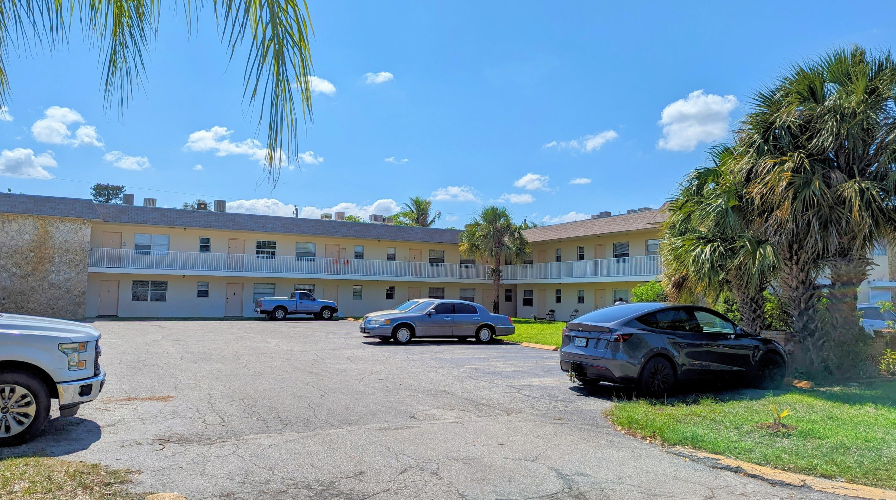 2301 Se 4th St Apt 11, Boynton Beach, FL 33435