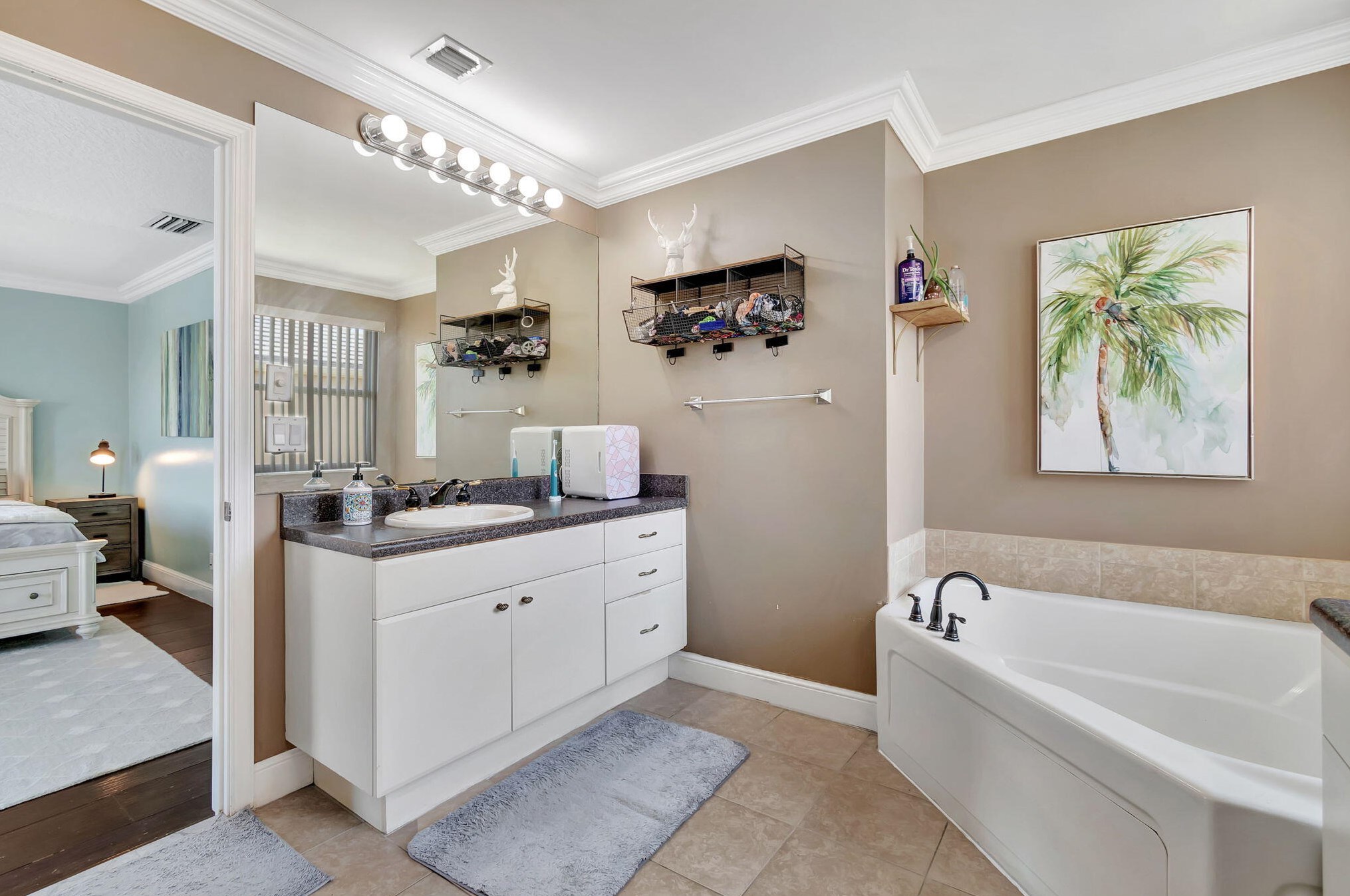 5697 Saddle Trl Ln, Lake Worth FL  exterior