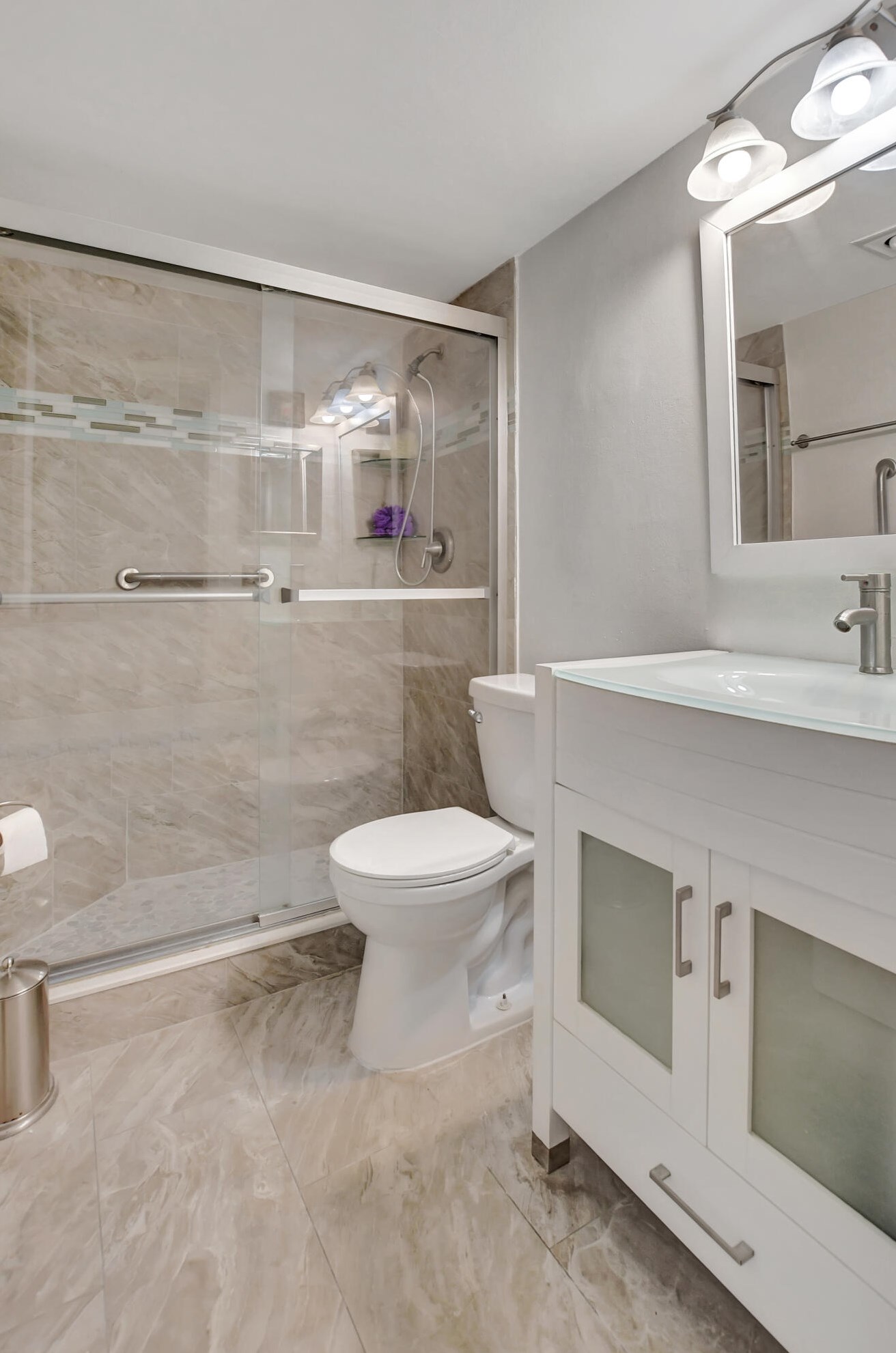 2012 Guildford A, Boca Raton FL 33434-4862 exterior