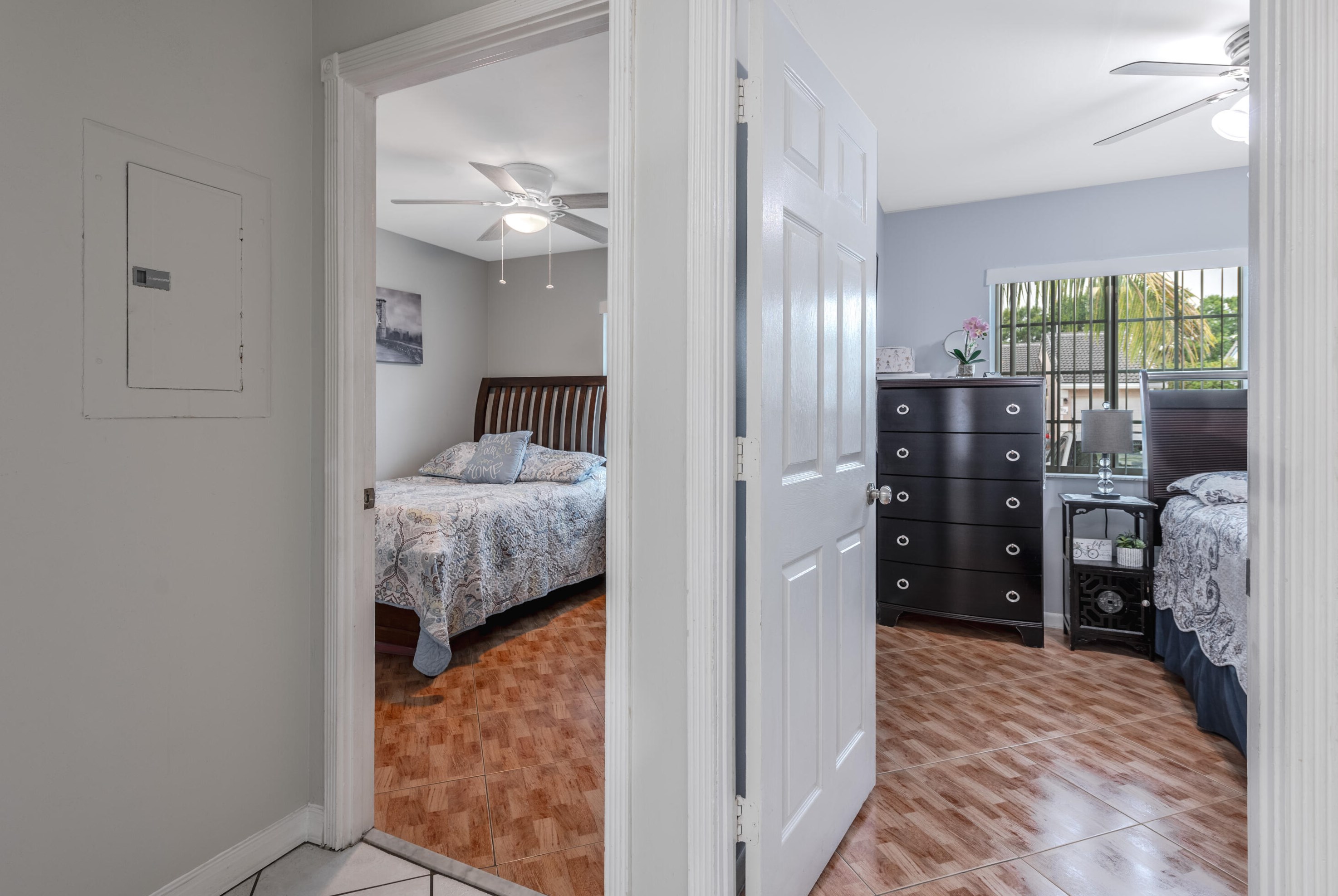 6025 Strawberry Lk Cir, Lake Worth FL  33463-6510 exterior