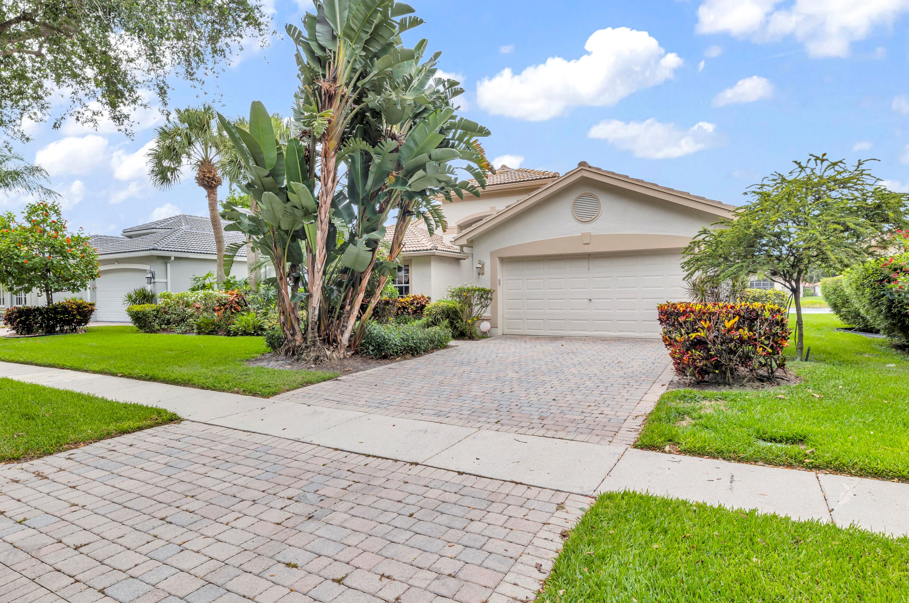 6791 Fiji Cir, Boynton Beach, FL 33437