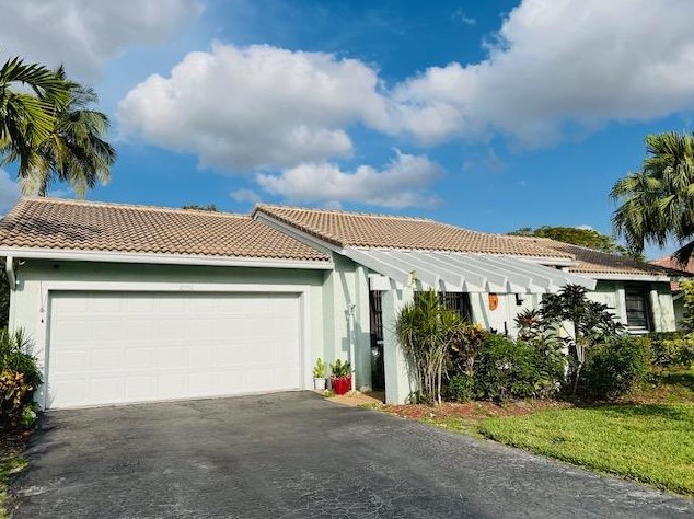 21116 Shady Vista Ln, Boca Raton, FL 33428