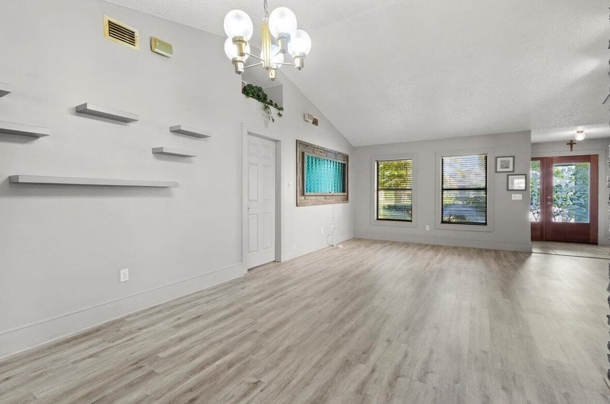 1821 Altman Ave, Fort Pierce FL  34953-1075 exterior