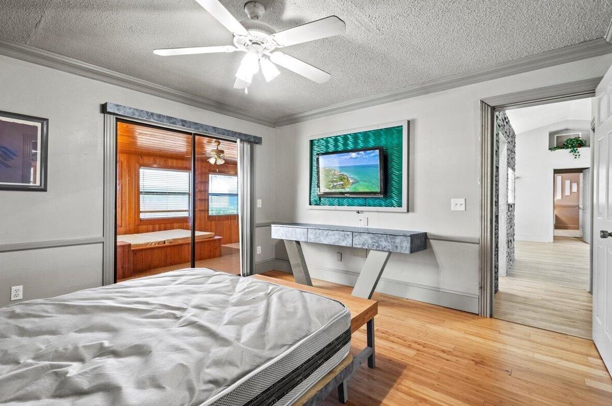 1821 Altman Ave, Fort Pierce FL  34953-1075 exterior