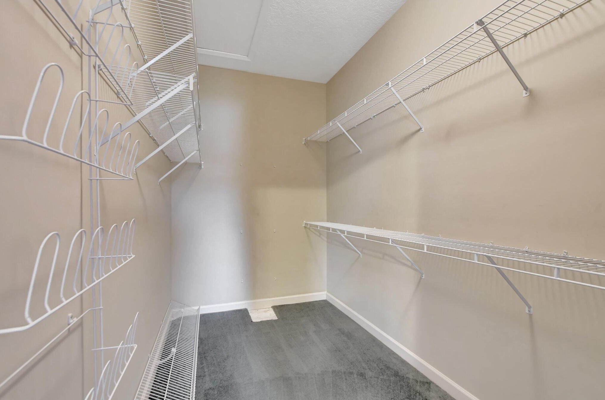 10549 Royal Caribbean Cir, Boynton Beach FL  33437-4285 exterior