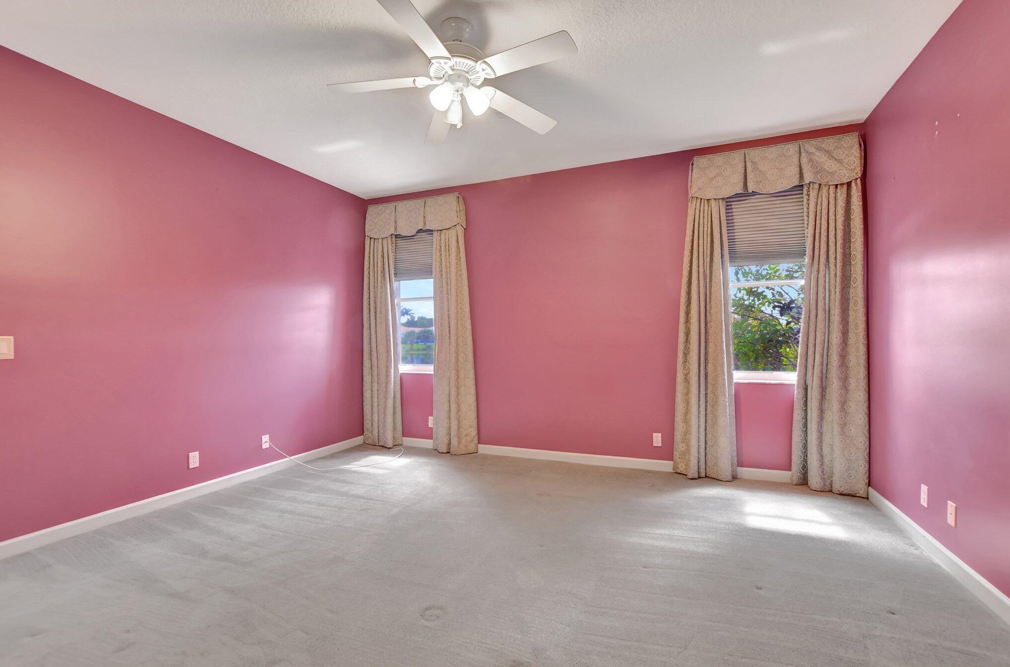 10549 Royal Caribbean Cir, Boynton Beach FL  33437-4285 exterior