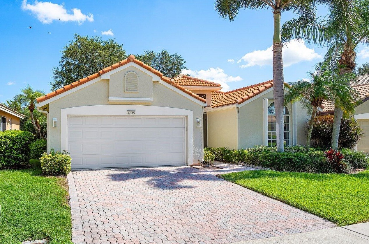 7635 Doubleton Dr, Delray Beach, FL 33446