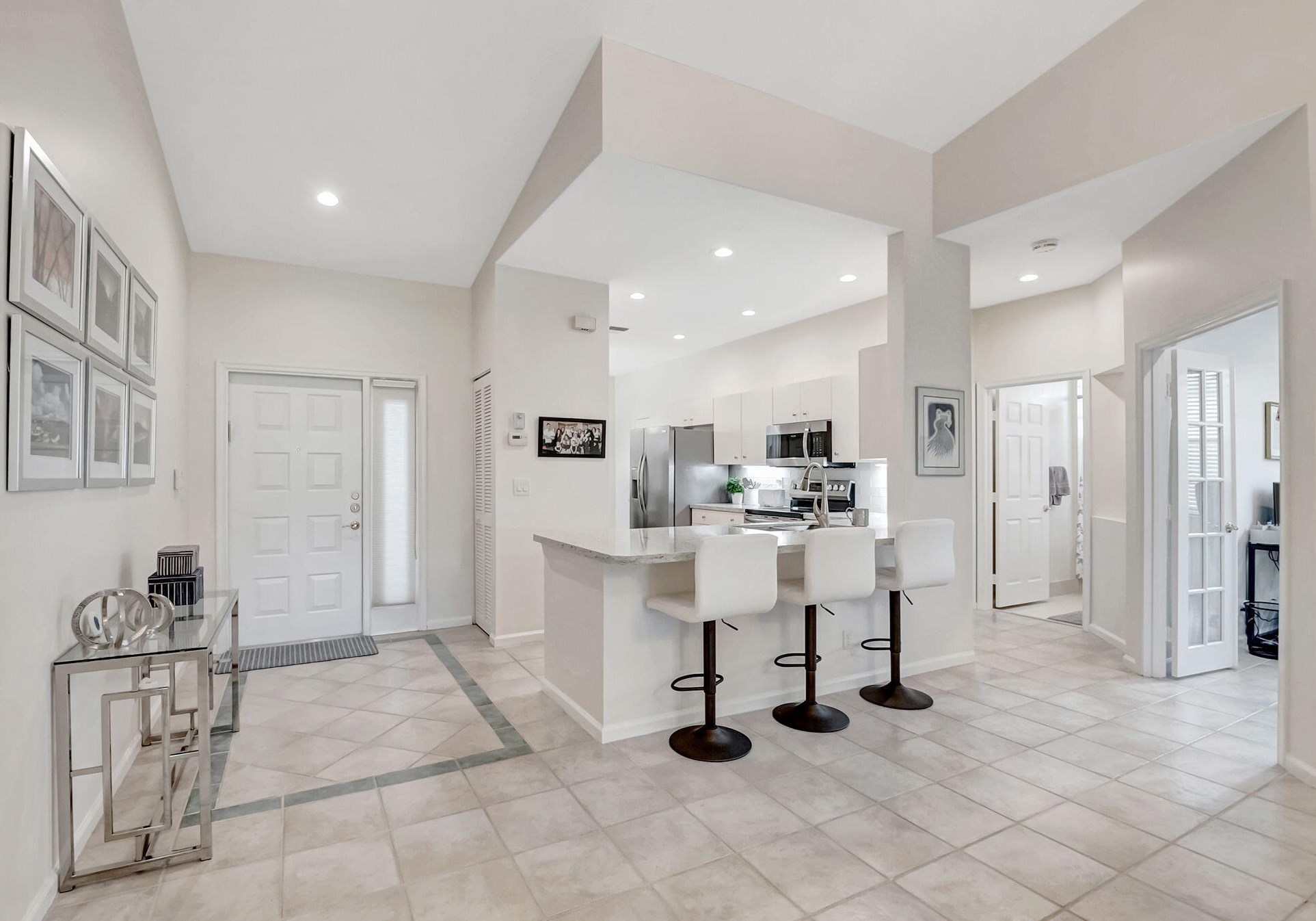 5766 Grand Harbour Cir, Boynton Beach, FL 33437