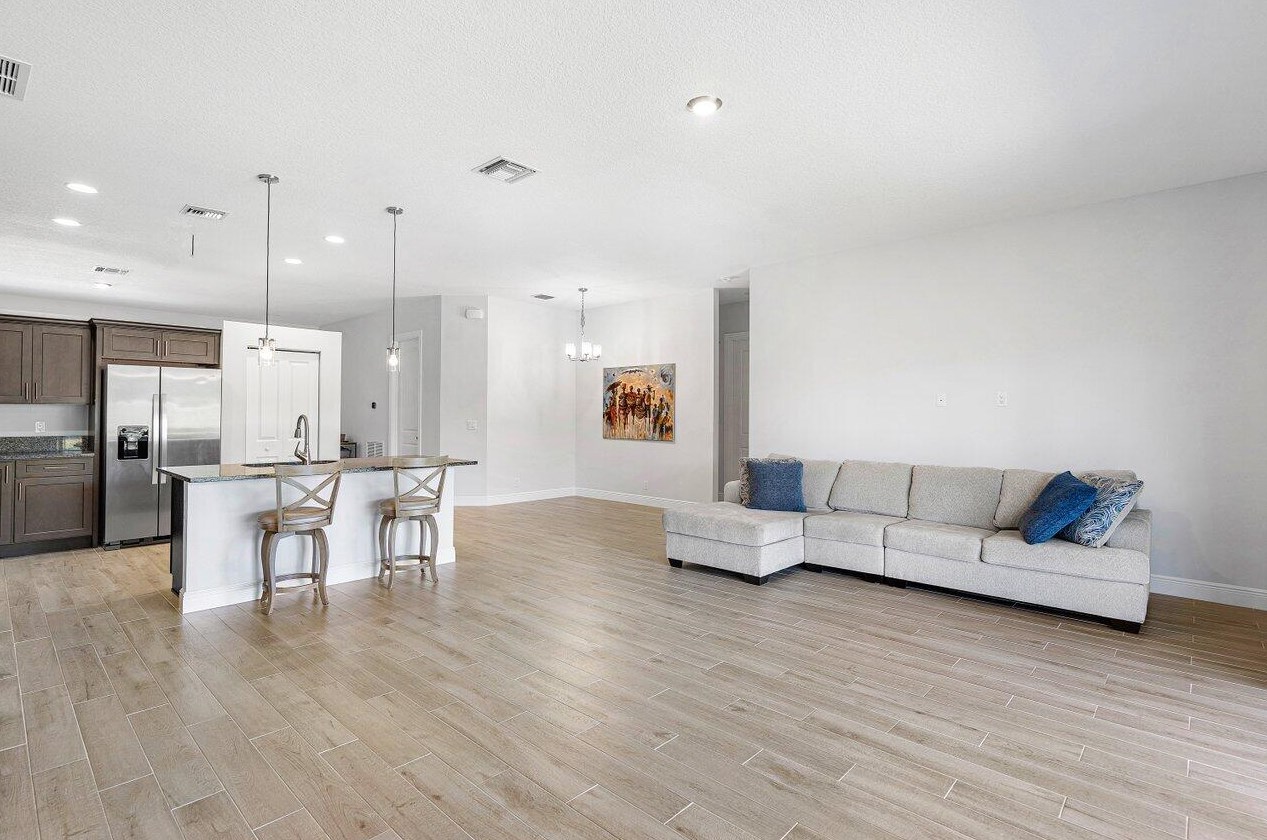 18306 91st Pl, Town Of Loxahatchee Groves FL  33470-5119 exterior